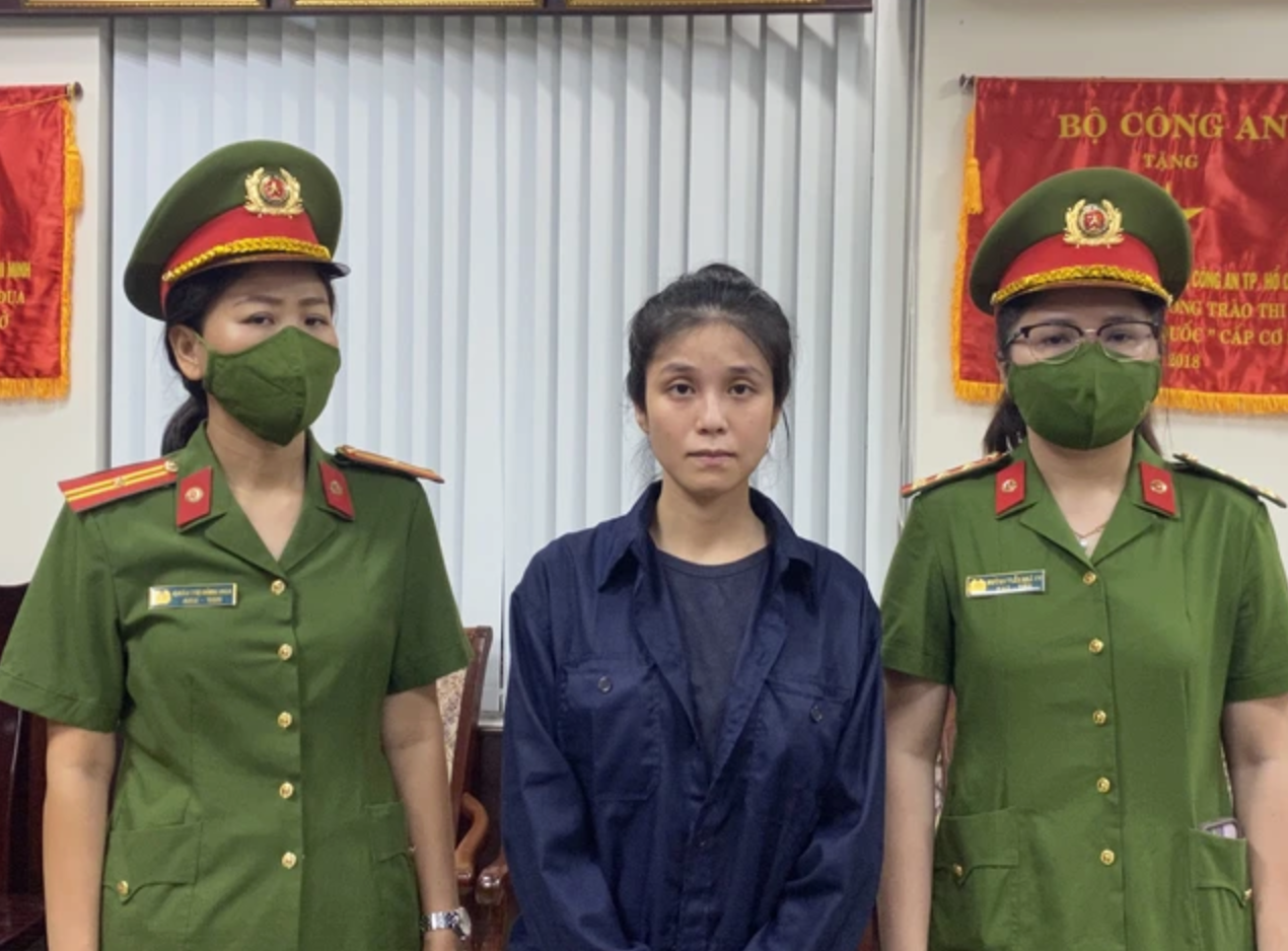 Diễn vi&ecirc;n Trương Ngọc &Aacute;nh v&agrave; vụ bắt giữ người nổi tiếng g&acirc;y chấn động x&atilde; hội - Ảnh 7.