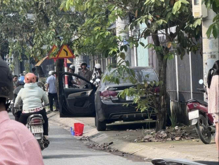 Thi thể c&ocirc; g&aacute;i ph&acirc;n hủy trong cốp &ocirc; t&ocirc; ở TP HCM, chủ xe kh&ocirc;ng biết? - Ảnh 2.