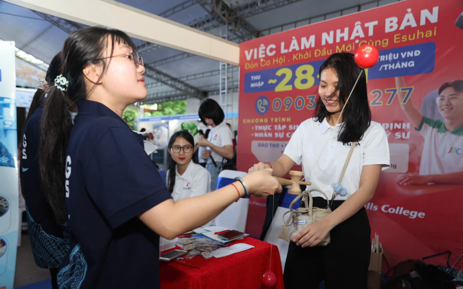 Nhu cầu cực lớn, lao động phổ thông “cháy hàng” ở TP HCM