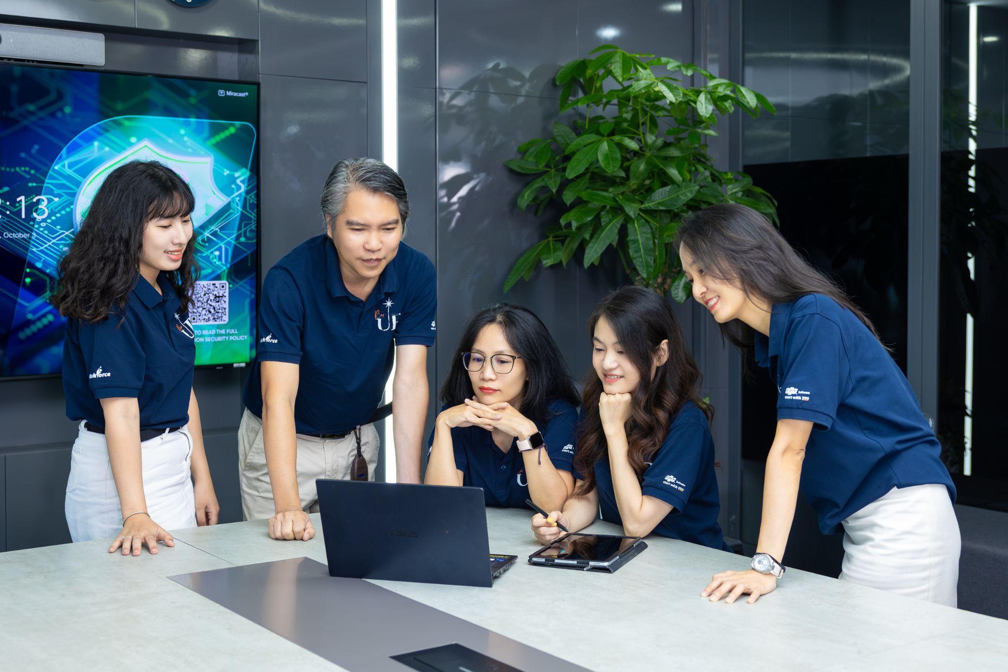 Thế hệ nh&acirc;n sự mang m&atilde; gen AI-First - Ảnh 1.