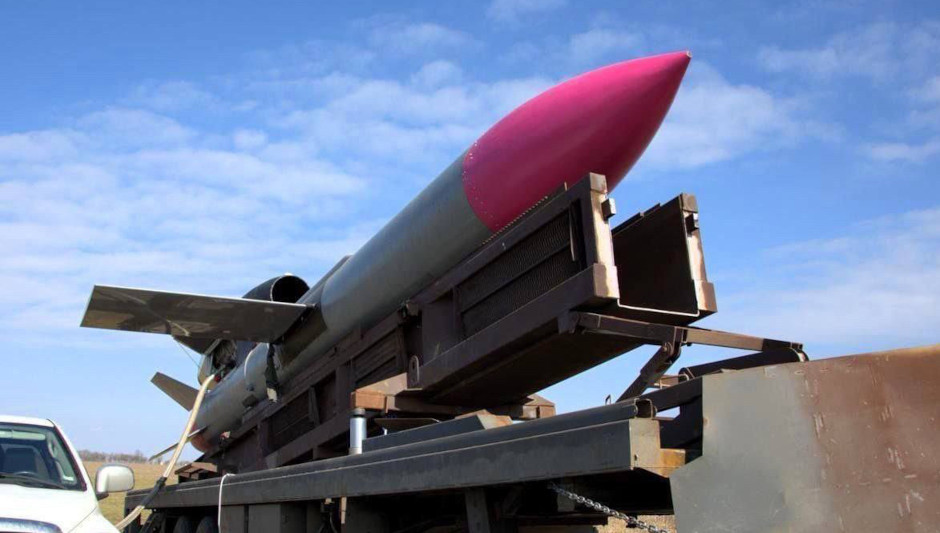 Ukraine tiết lộ t&ecirc;n lửa xịn hơn Tomahawk của Mỹ? - Ảnh 1.