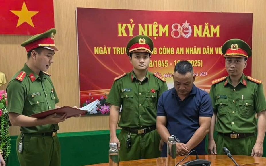 Bắt tạm giam người đàn ông thuê ô tô rồi đem đi cầm cố