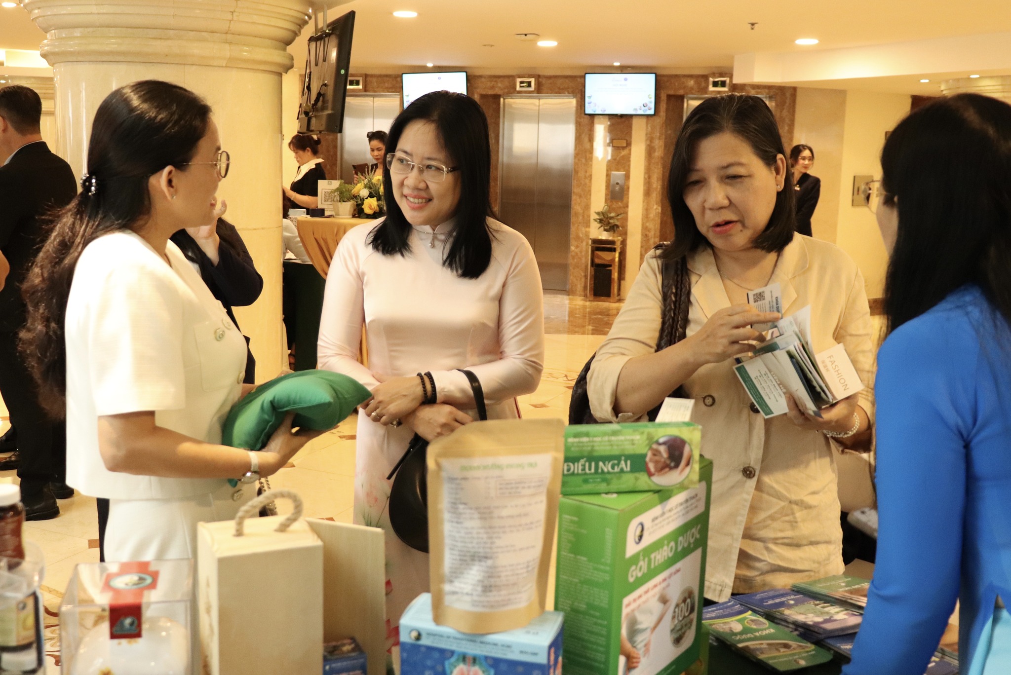 Bệnh viện y học cổ truyền TP HCM: sẽ c&oacute; m&ocirc; h&igrave;nh viện dưỡng l&atilde;o - Ảnh 1.