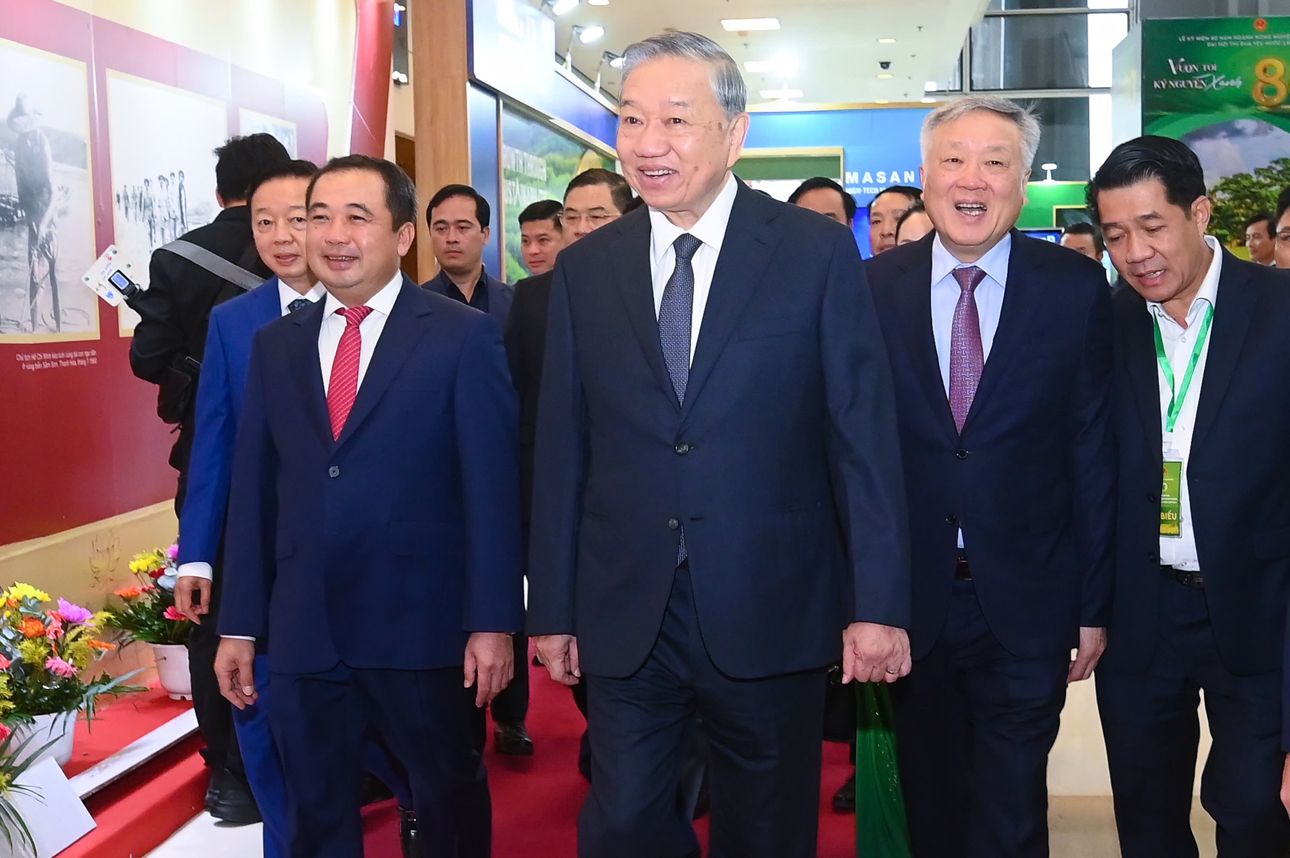 Tổng Bí thư tham dự Lễ kỷ niệm 80 năm Ngành Nông nghiệp và Môi trường - Ảnh 1.