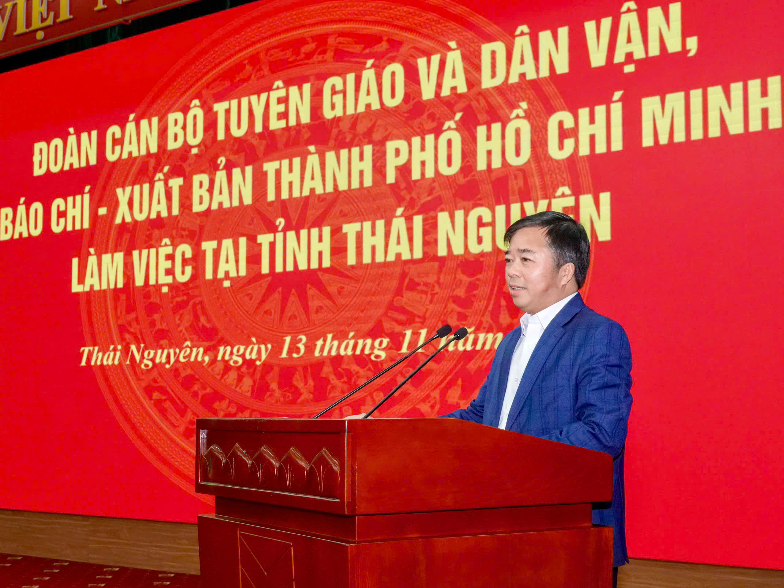 Đoàn cán bộ tuyên giáo và dân vận, báo chí- xuất bản TPHCM làm việc với tỉnh Thái Nguyên - Ảnh 2.