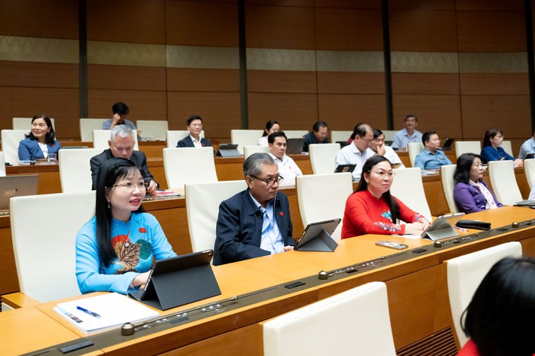 Chi hơn 1,35 triệu tỉ đồng để đảm bảo tiền lương cơ sở 2,34 triệu đồng/th&aacute;ng - Ảnh 1.