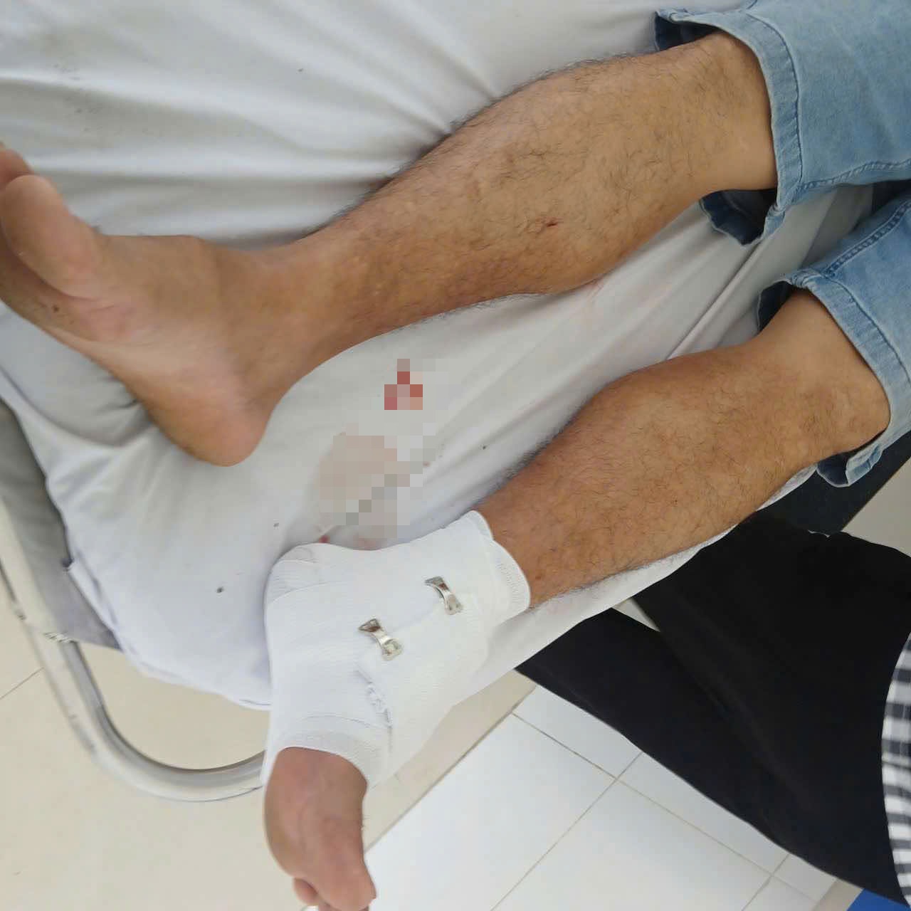 Hốt hoảng c&aacute; sấu d&agrave;i 2m d&iacute;nh lưới tr&ecirc;n s&ocirc;ng C&aacute;i Cỏ T&acirc;y Ninh - Ảnh 3.