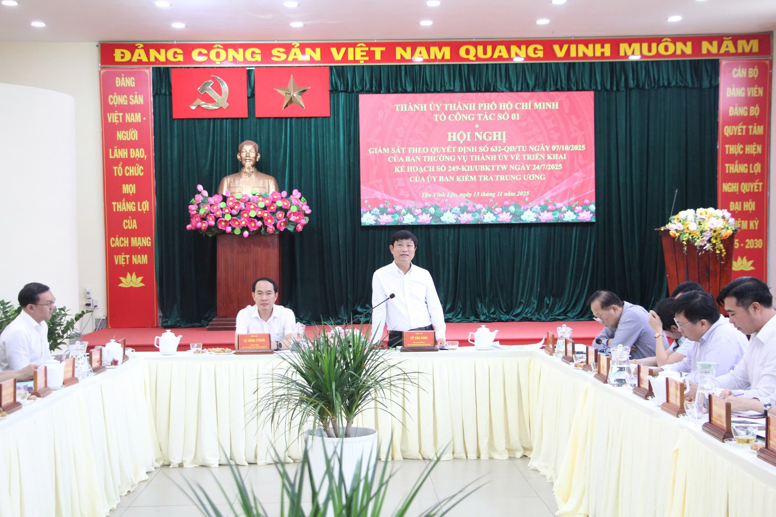 Chủ tịch HĐND TP HCM Võ Văn Minh yêu cầu lập quy hoạch, kết nối với đường Vành Đai 3 - Ảnh 1.
