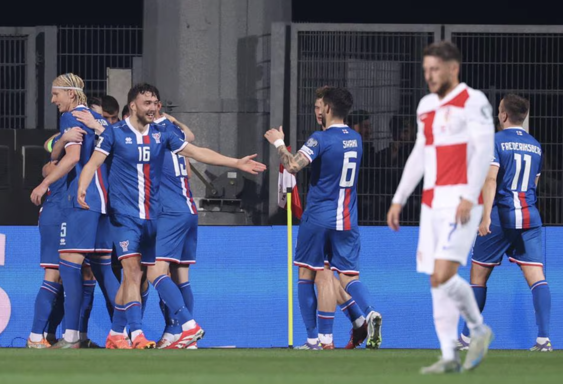 "Lão tướng" Modric đưa Croatia đến World Cup - Ảnh 2.