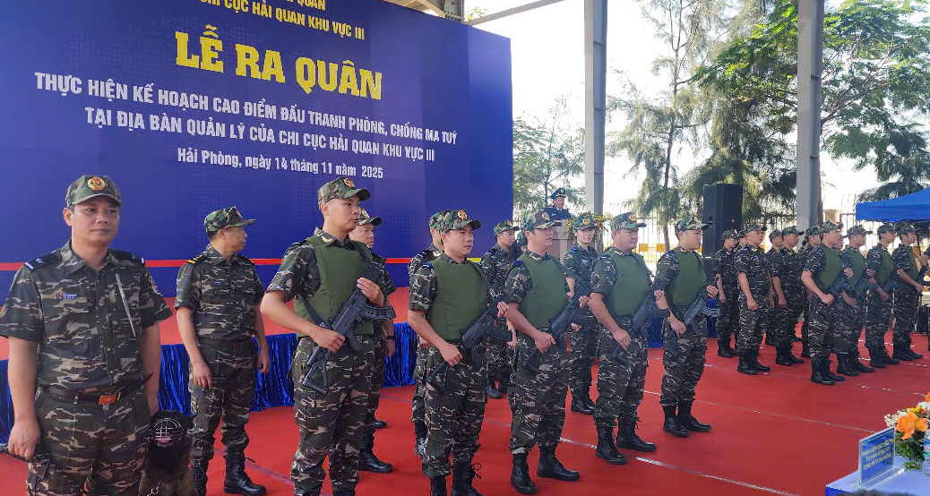 Ki&ecirc;n quyết ph&ograve;ng chống ma t&uacute;y tại cảng Hải Ph&ograve;ng để ngăn chặn điểm n&oacute;ng - Ảnh 1.