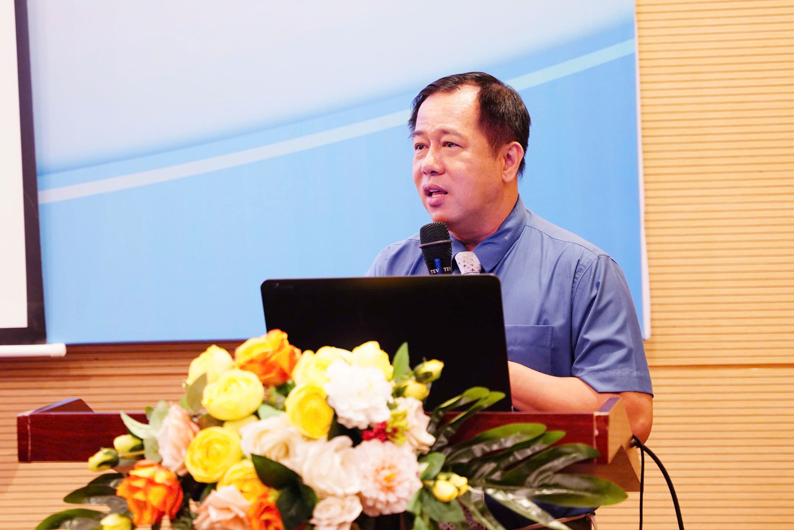 Đưa b&igrave;nh đẳng giới v&agrave;o đ&agrave;o tạo gi&aacute;o vi&ecirc;n: Chuẩn tối thiểu l&agrave; g&igrave; - Ảnh 2.