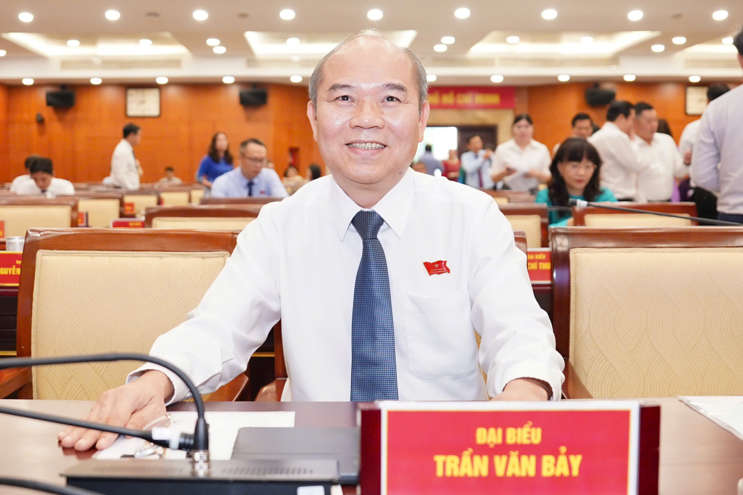 Bầu bổ sung 3 Ph&oacute; Chủ tịch UBND TPHCM - Ảnh 2.