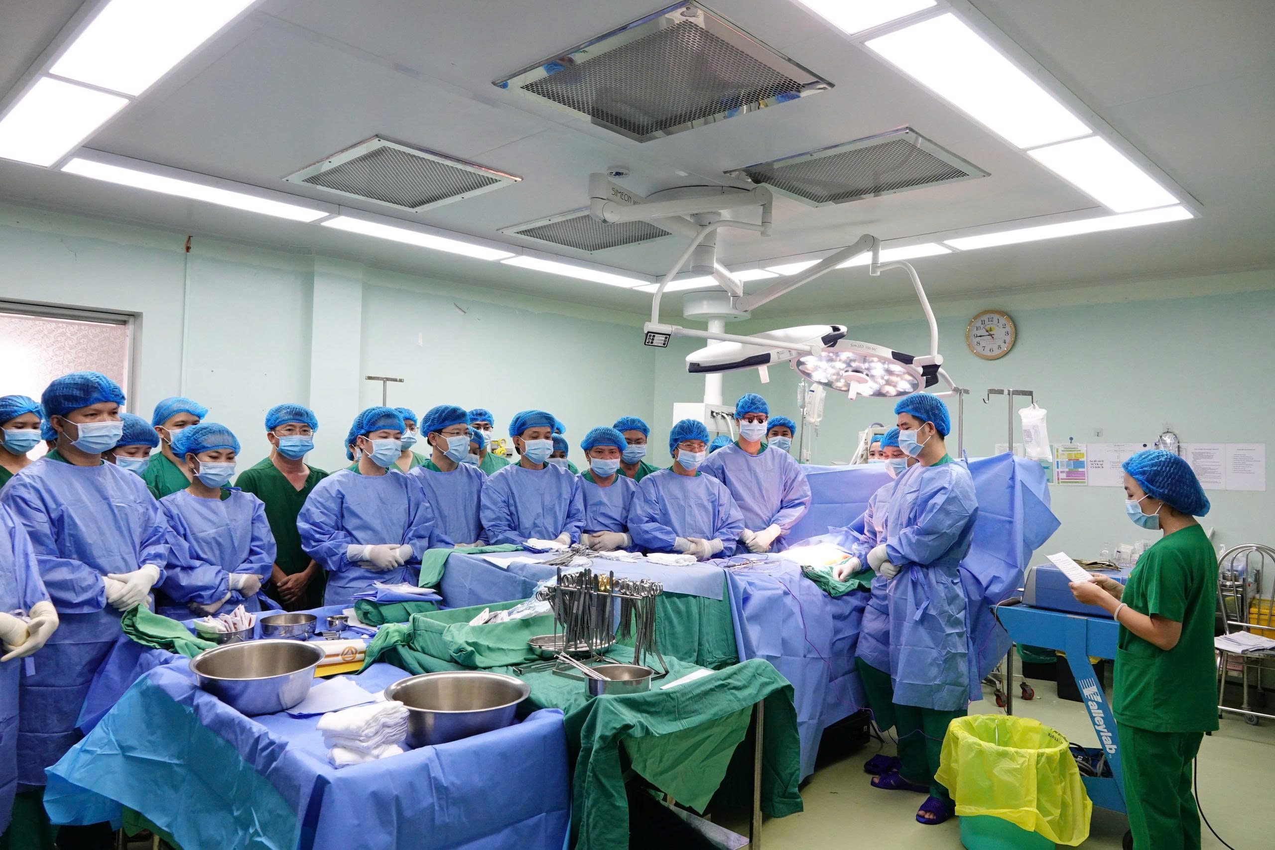 Lần đầu tiên ở ĐBSCL thực hiện ca ghép thận từ người hiến chết não - Ảnh 3.