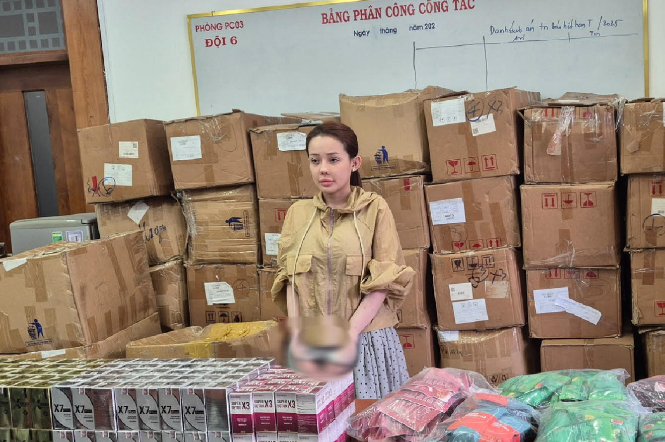 Hào quang ảo, hậu quả thật - Ảnh 1.