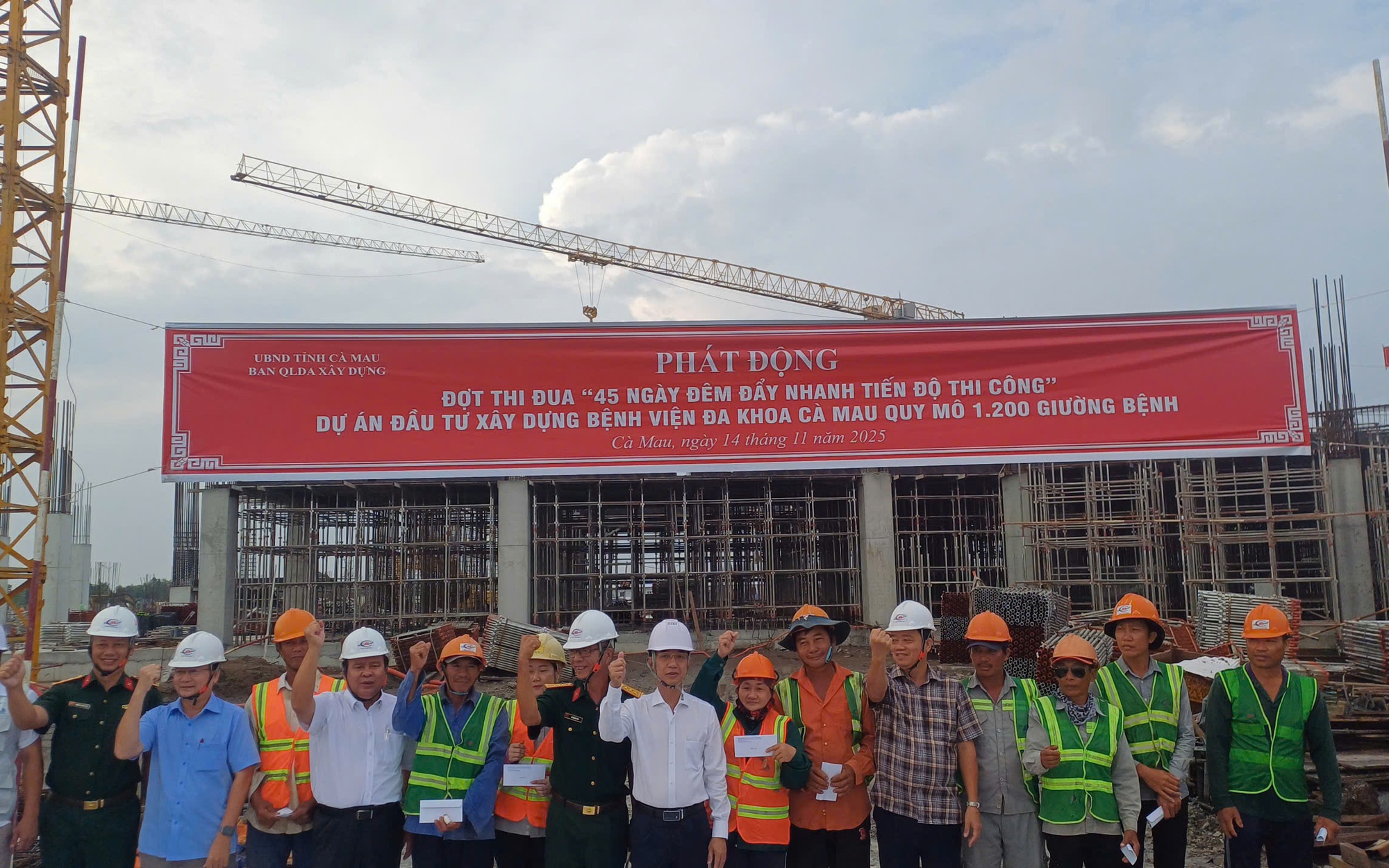 Lãnh đạo tỉnh Cà Mau đề nghị làm việc bằng cả trái tim để hoàn thành dự án hơn 3.300 tỉ đồng