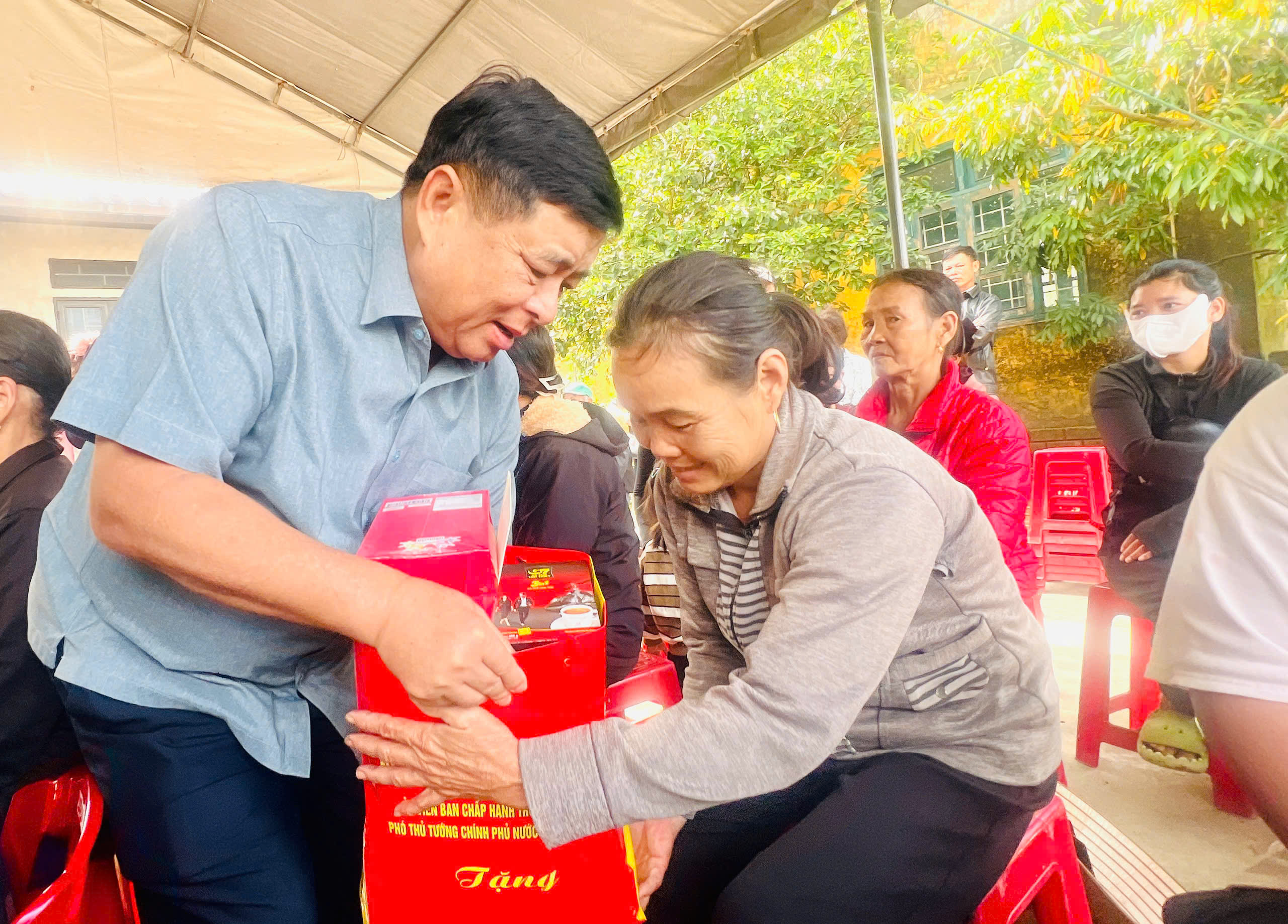 Ph&oacute; Thủ tướng Nguyễn Ch&iacute; Dũng kiểm tra tiến độ dự &aacute;n trọng điểm ở Quảng Trị - Ảnh 3.
