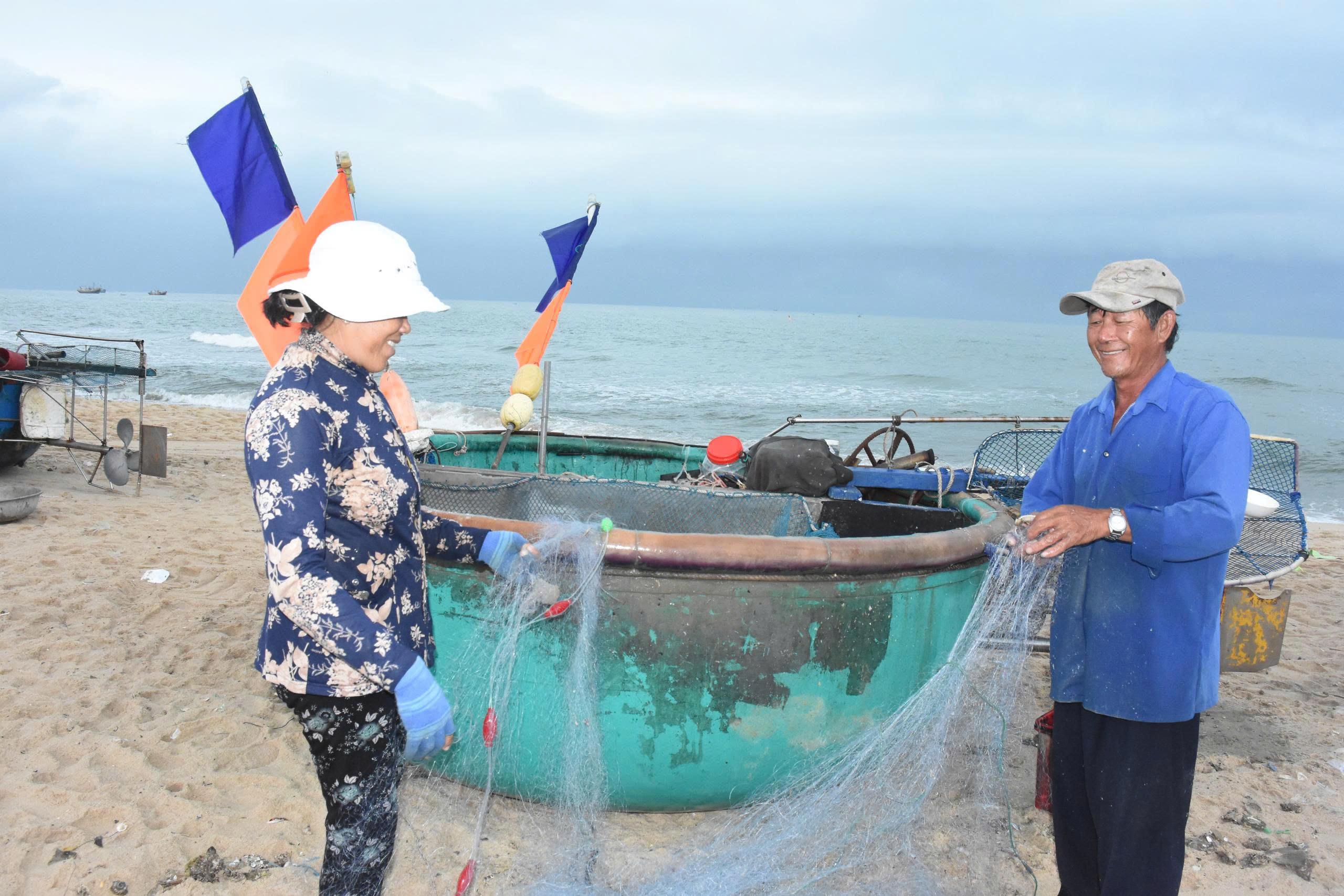 Dấu tròn của một làng chài trăm tuổi - Ảnh 4.