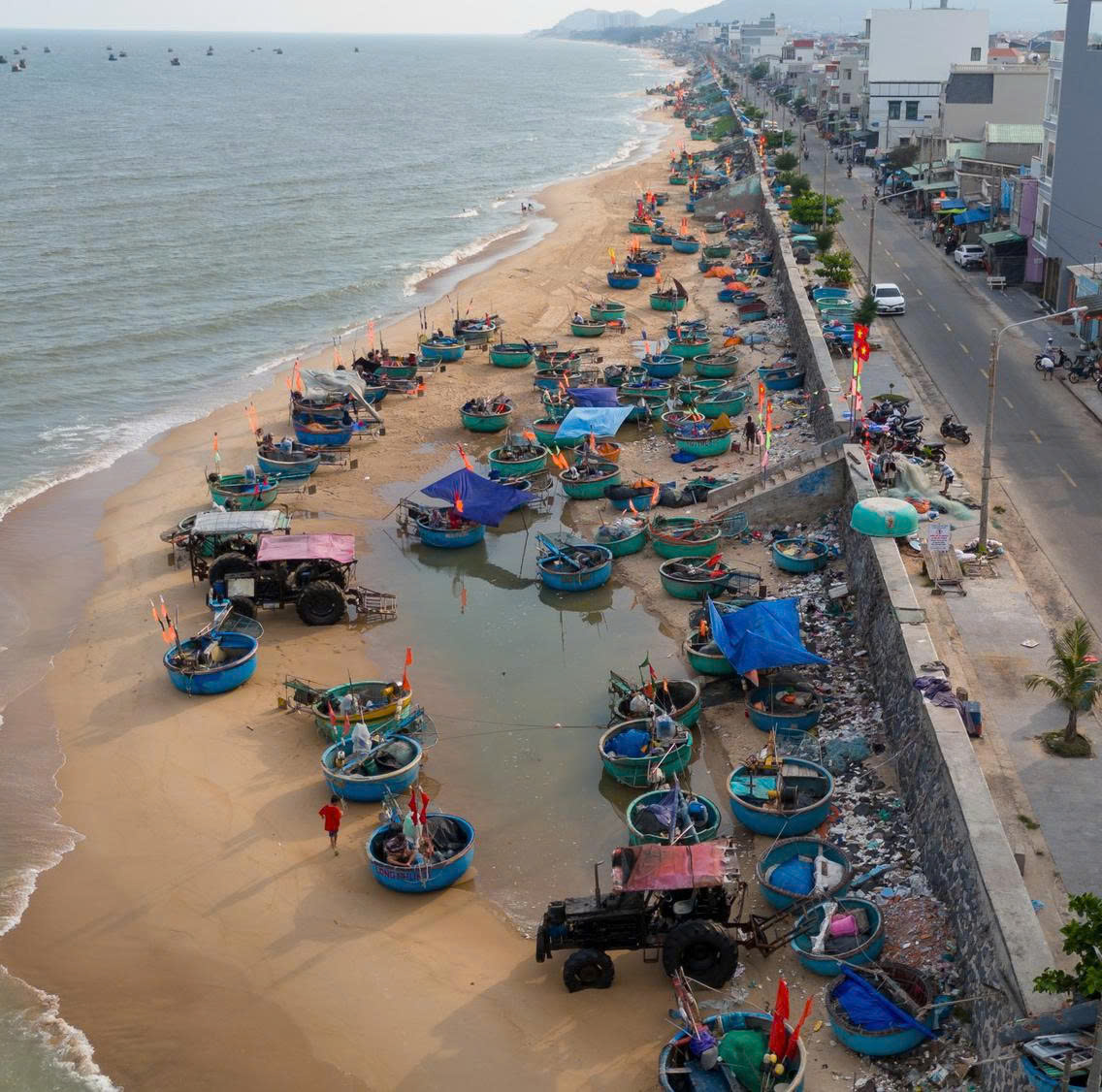 Dấu tròn của một làng chài trăm tuổi - Ảnh 3.