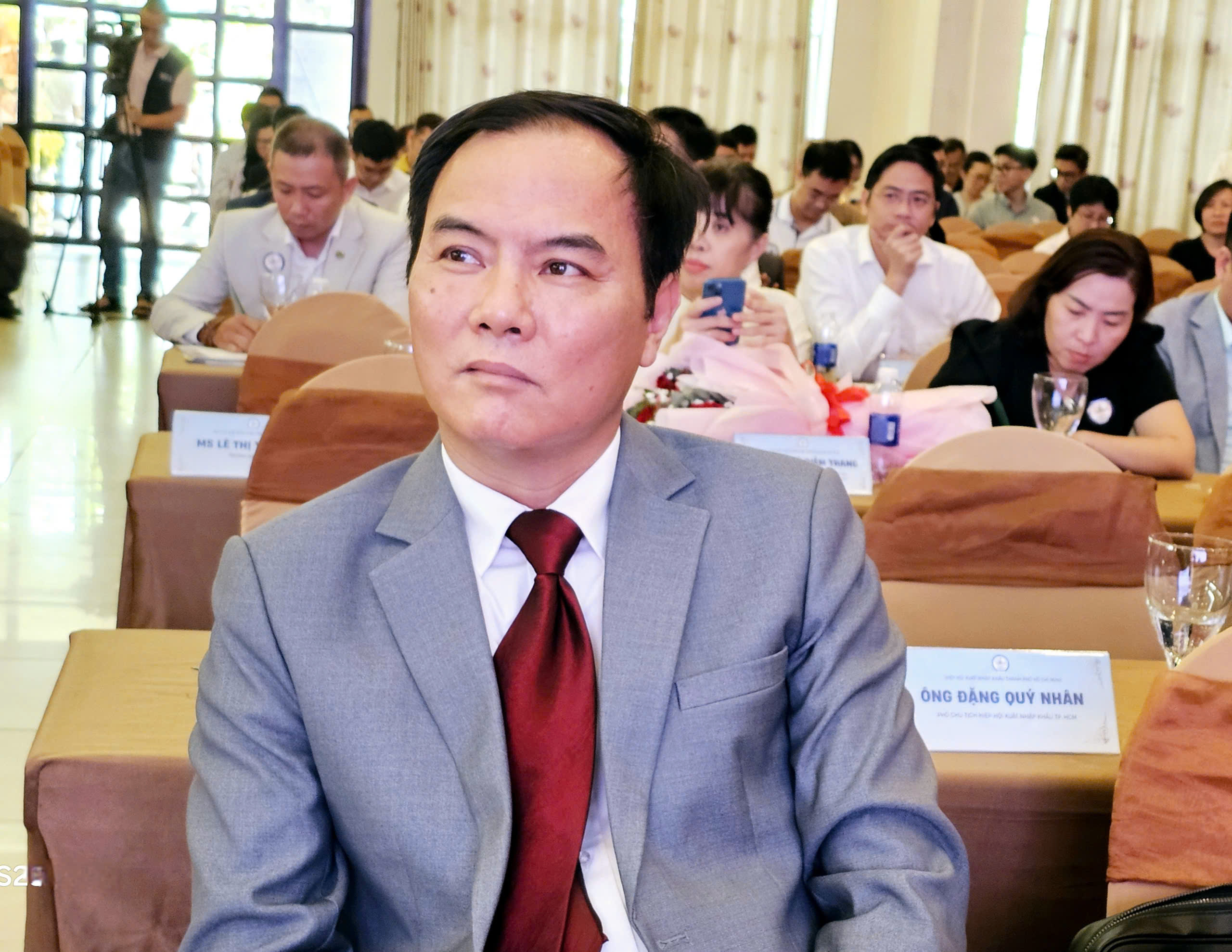 &Ocirc;ng Phạm Văn X&ocirc; giữ chức Chủ tịch Hiệp hội Xuất nhập khẩu TP HCM - Ảnh 1.