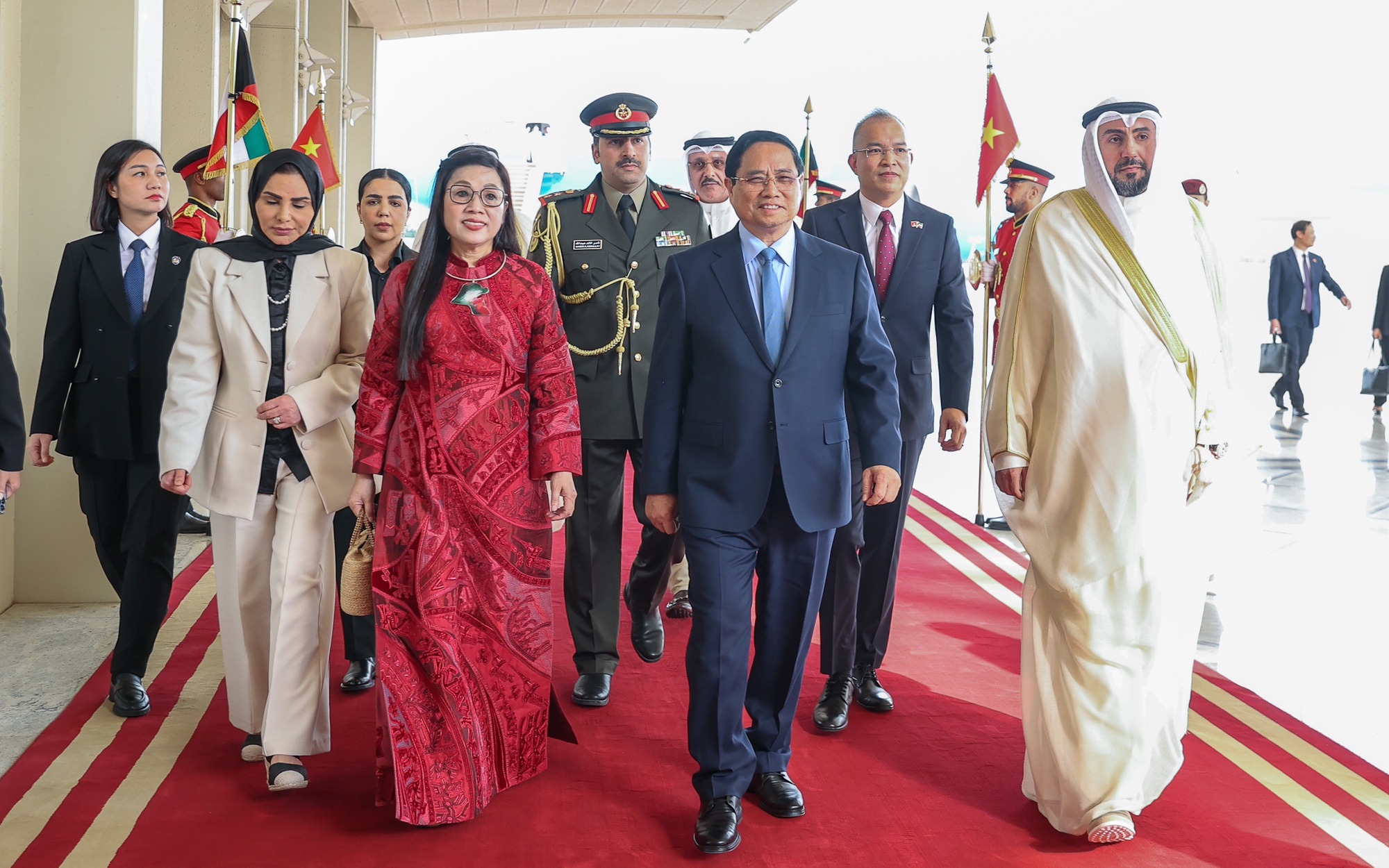 Thủ tướng Phạm Minh Chính bắt đầu thăm Kuwait