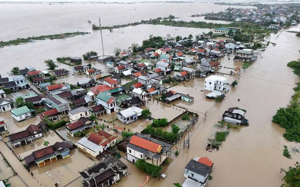 Huế thông báo tăng lưu lượng xả lũ của thuỷ điện Hương Điền trong vòng một giờ tới