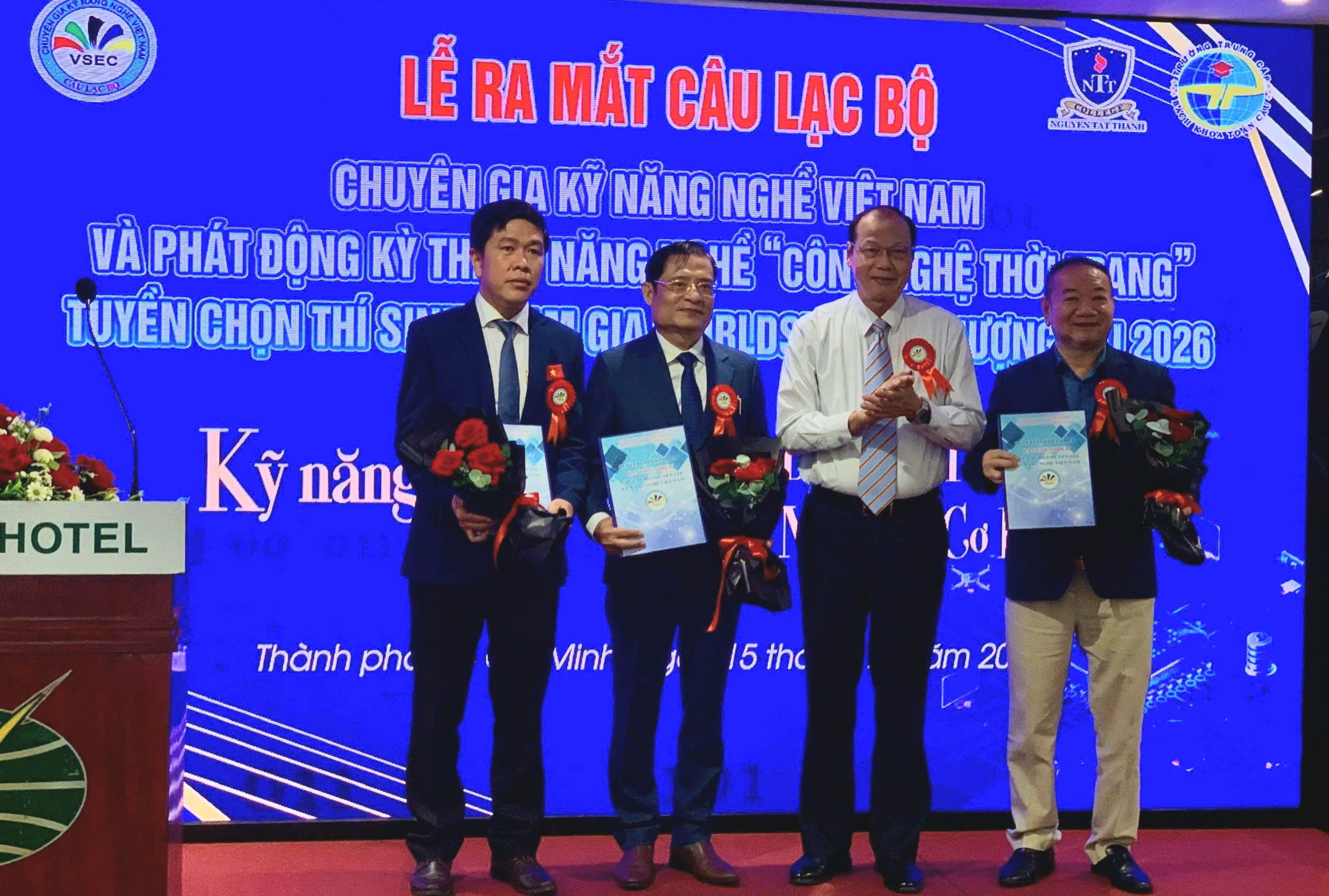 Ph&aacute;t động kỳ thi Kỹ năng nghề C&ocirc;ng nghệ thời trang, ai sẽ tranh t&agrave;i tại Trung Quốc?  - Ảnh 2.