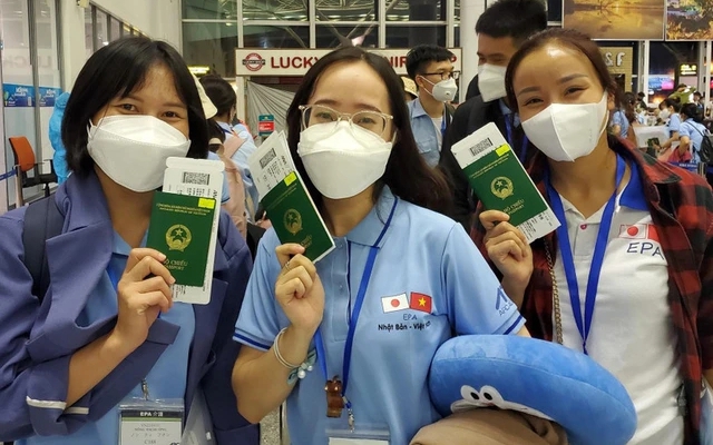 Đợt tuyển nữ lao động sang Nhật gây chú ý