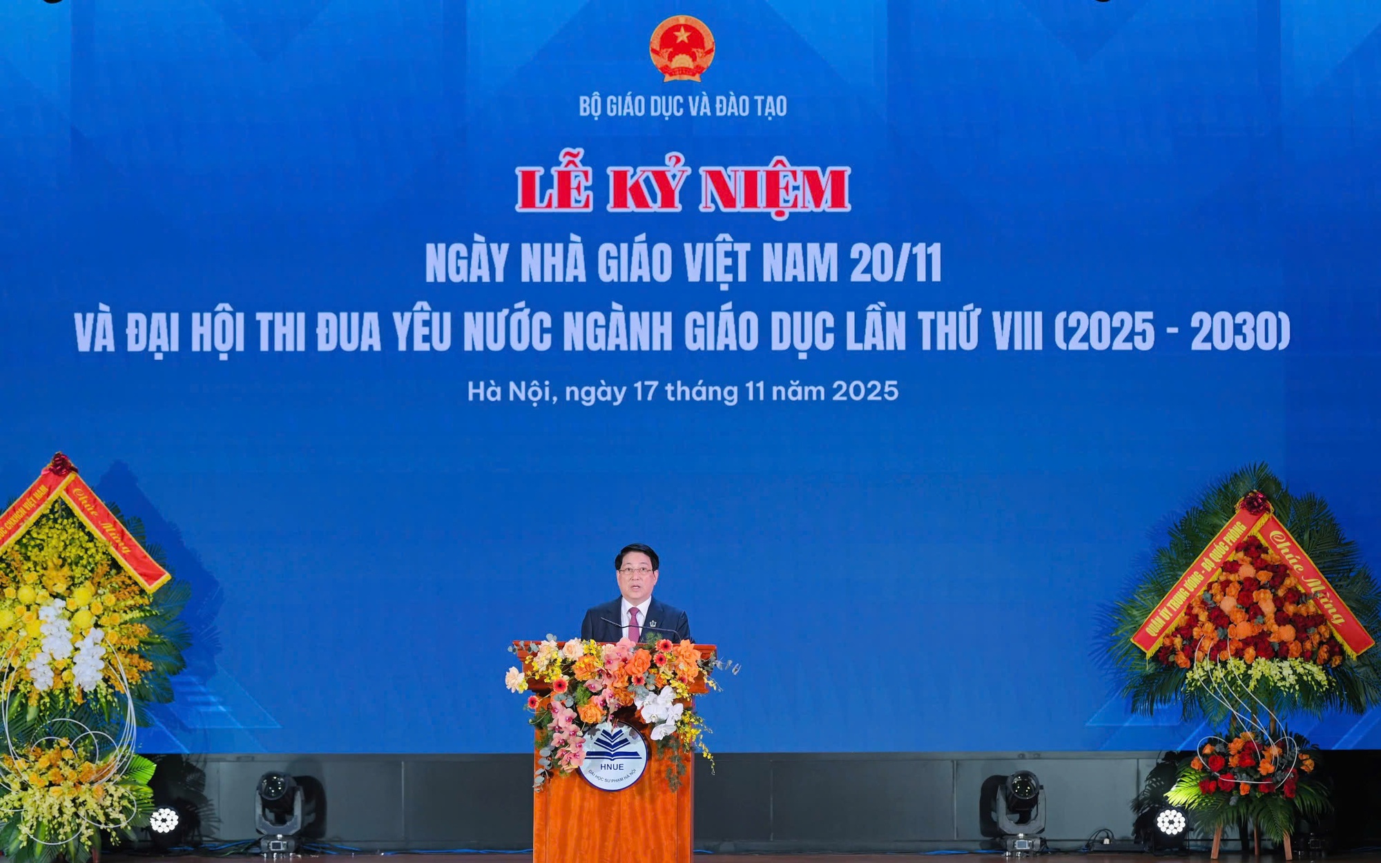 Nh&agrave; gi&aacute;o: Vai tr&ograve; to lớn, vị thế quan trọng - Ảnh 3.