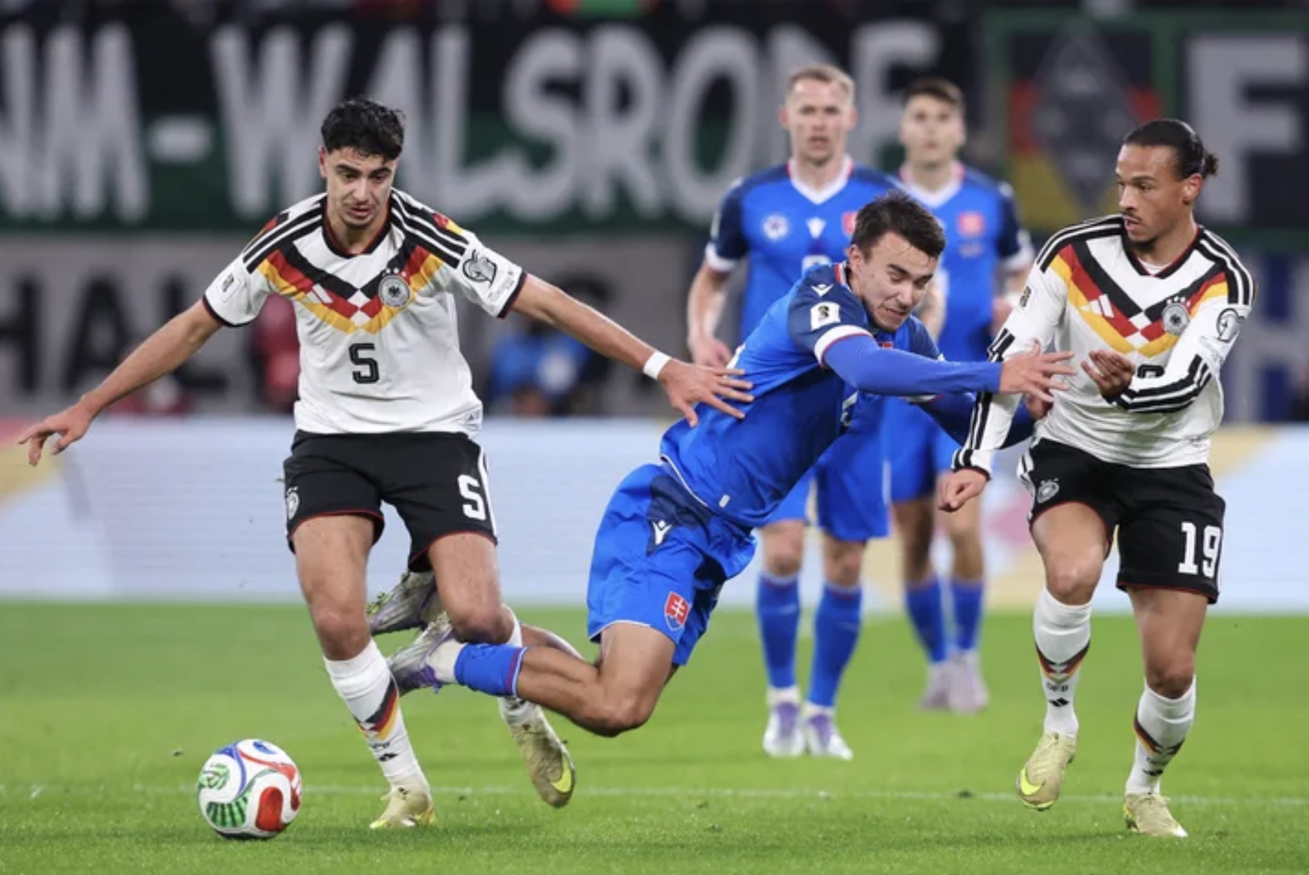 Tuyển Đức thắng nghiền &eacute;p Slovakia 6 b&agrave;n, định đoạt v&eacute; dự World Cup 2026 - Ảnh 1.