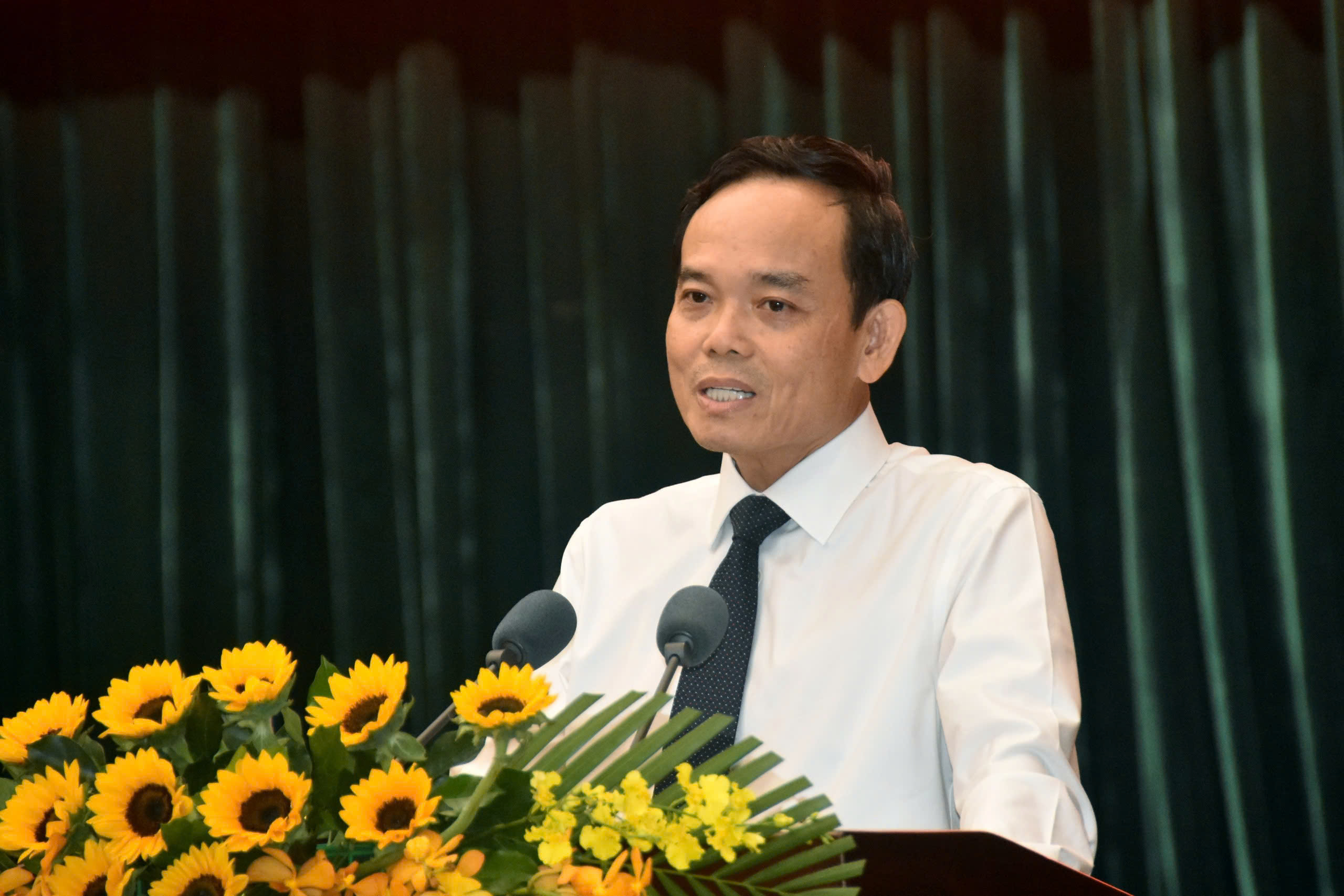 TP HCM th&uacute;c đẩy ph&aacute;t triển đa cực - Ảnh 1.