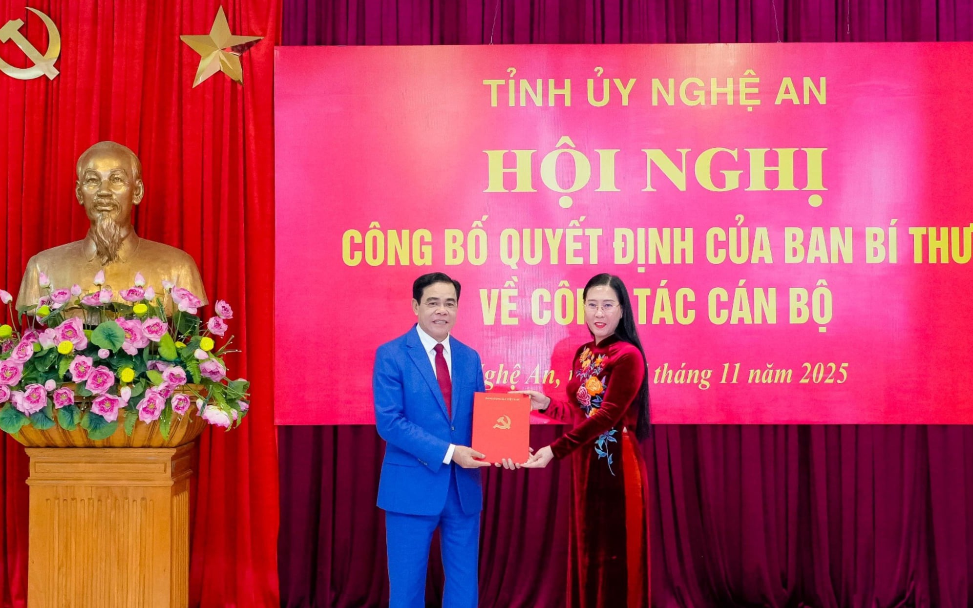 Chủ tịch UBND tỉnh Hà Tĩnh được điều động giữ chức Phó Bí thư Tỉnh ủy Nghệ An