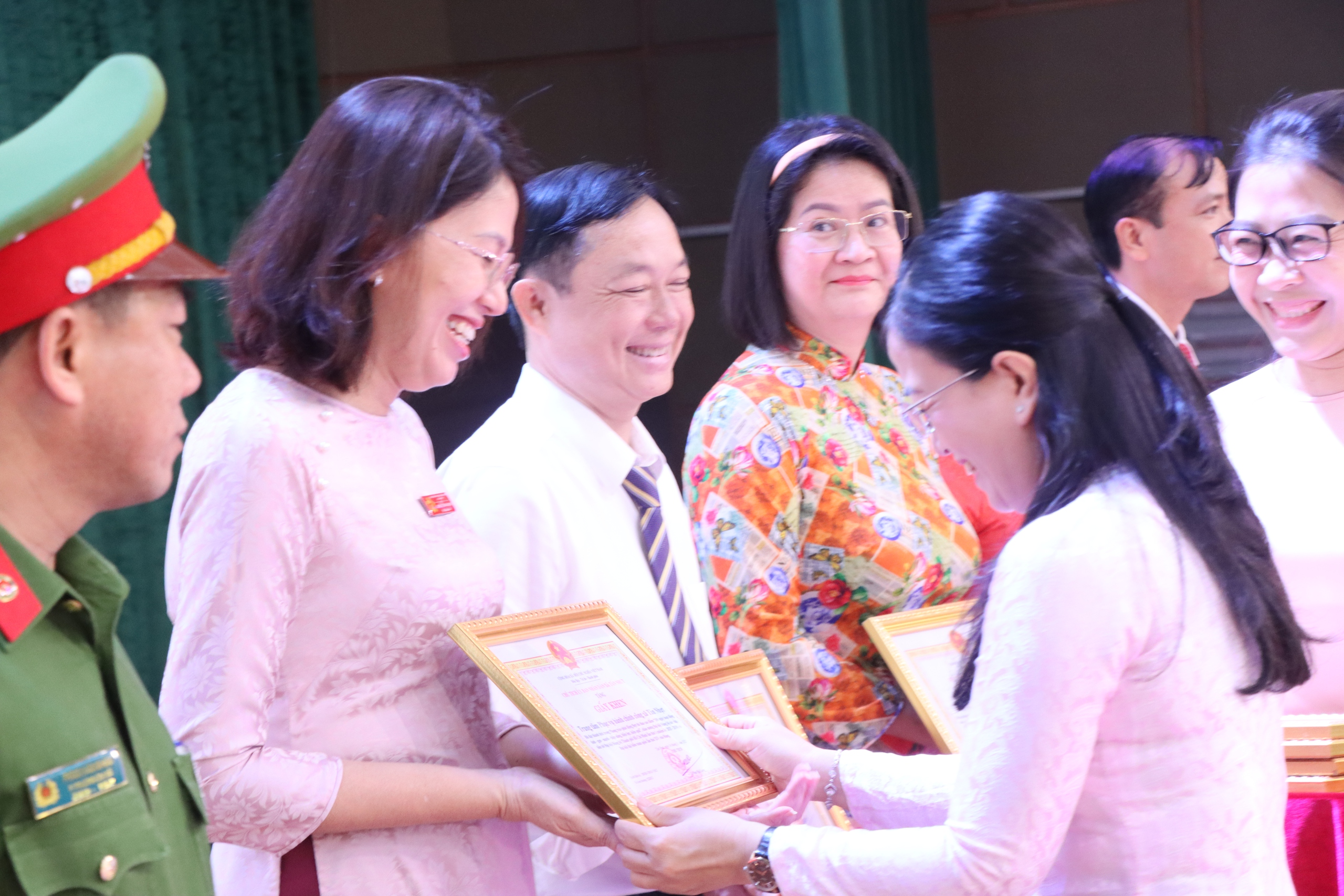 &ldquo;100 ng&agrave;y tinh &ndash; gọn &ndash; mạnh&rdquo; tại x&atilde; T&acirc;n Nhựt - Ảnh 2.