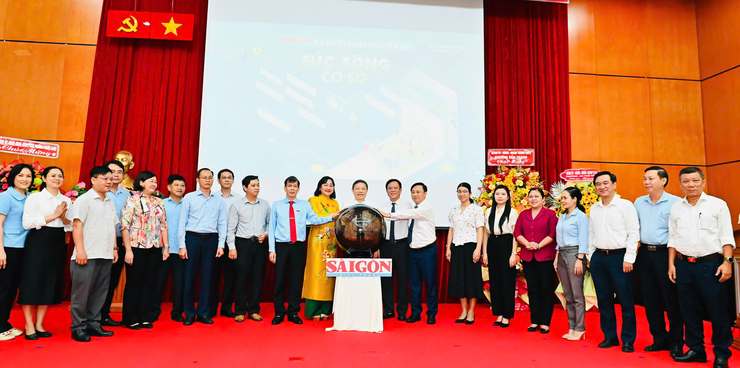 Ra mắt Chuyên trang Sức sống cơ sở: Tiếng nói từ người dân TP HCM - Ảnh 2.