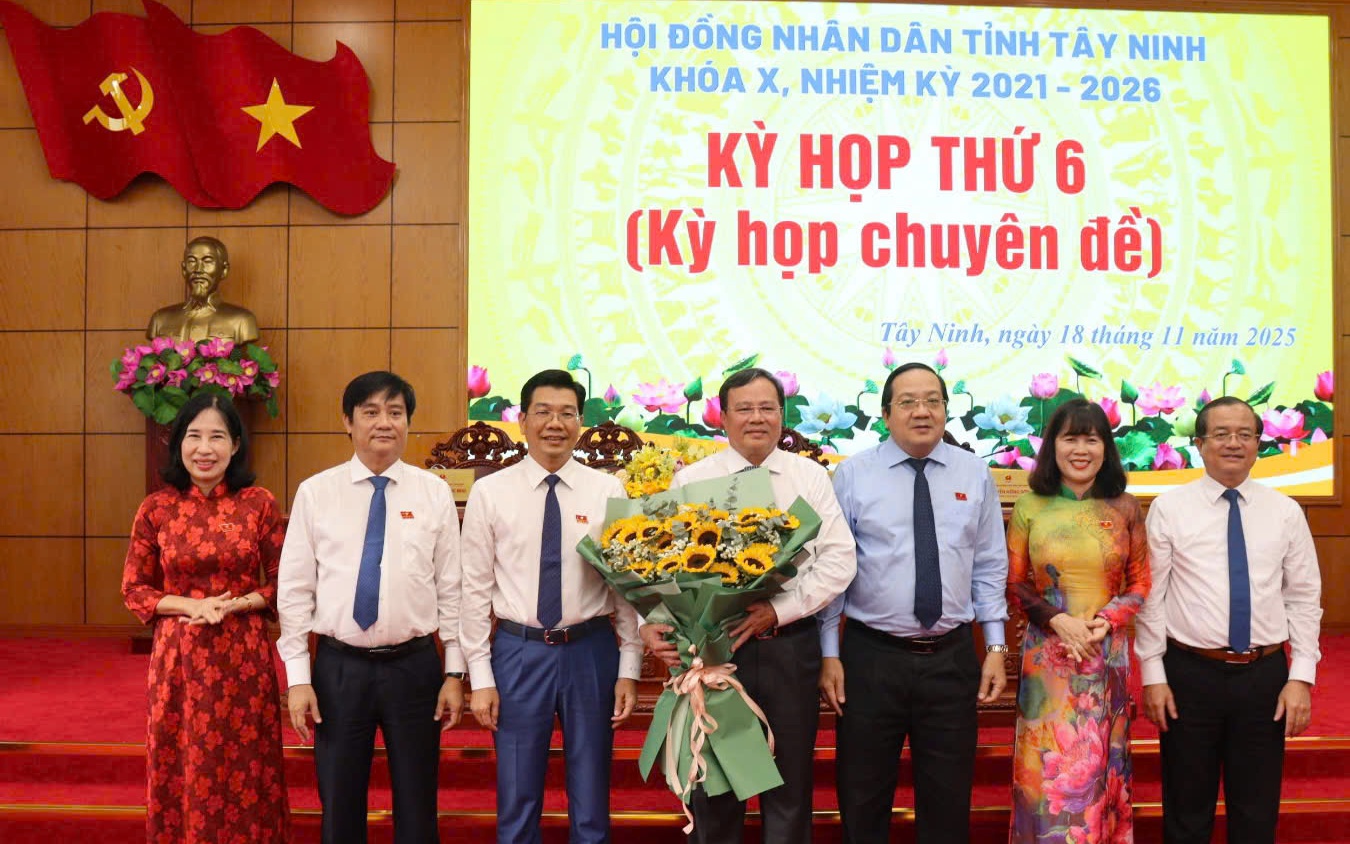 Ông Lê Văn Hẳn được bầu làm Chủ tịch UBND tỉnh Tây Ninh