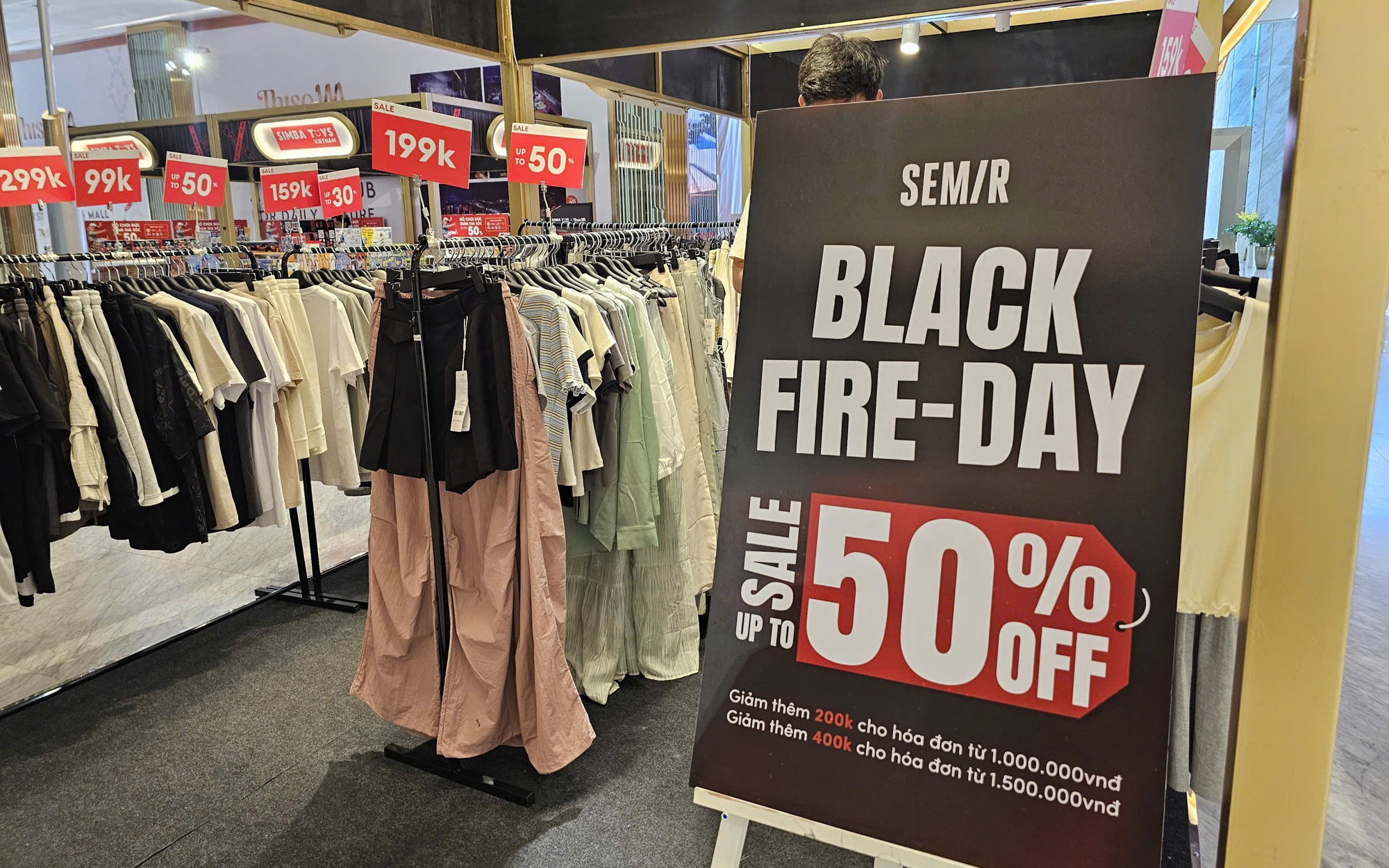 Chuyện lạ trước ngày Black Friday 2025