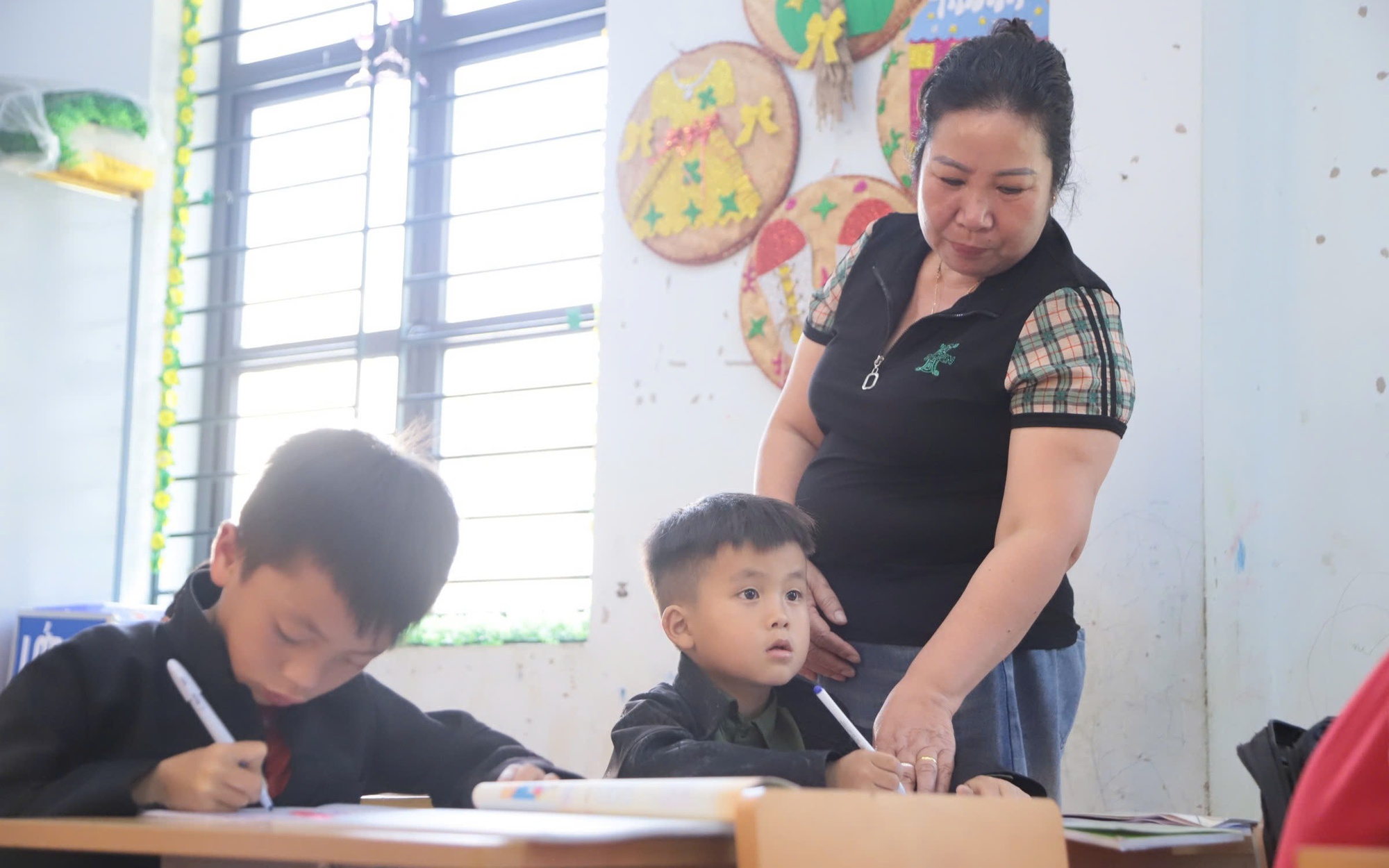 Lương nhà giáo được xếp cao nhất