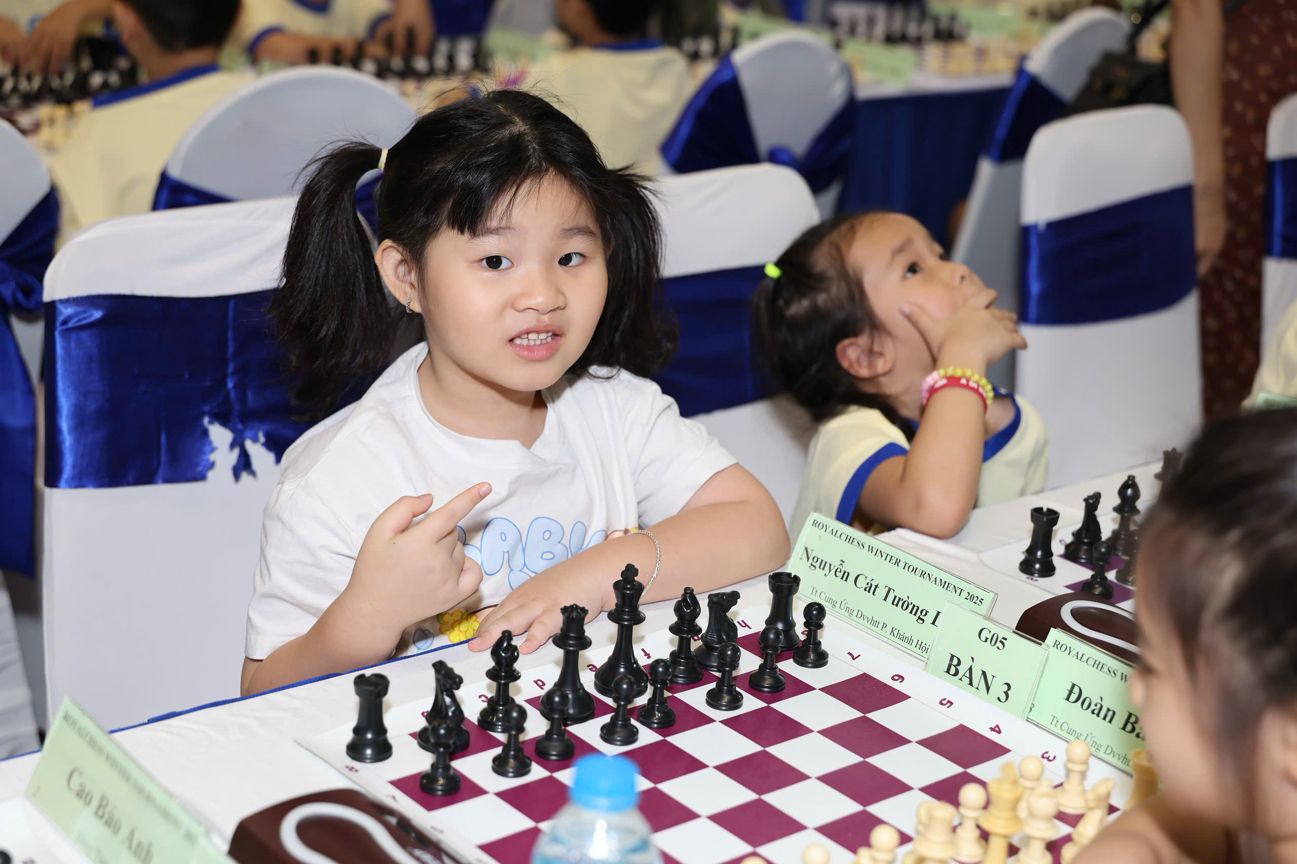 Giải Cờ vua Royalchess mùa Đông: Sân chơi yêu thích của các kỳ thủ nhí - Ảnh 4.