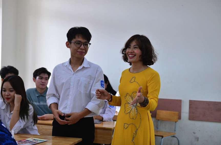 Tri &acirc;n người thầy trong kỷ nguy&ecirc;n mới của gi&aacute;o dục Việt Nam - Ảnh 2.