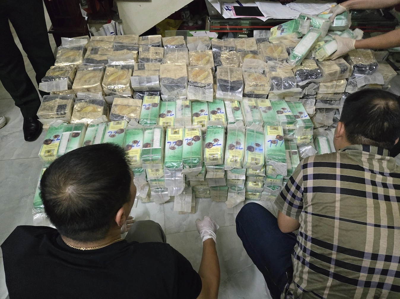 Hơn 770kg ma t&uacute;y được ph&aacute;t hiện v&agrave; triệt ph&aacute; tại Việt Nam - Ảnh 1.