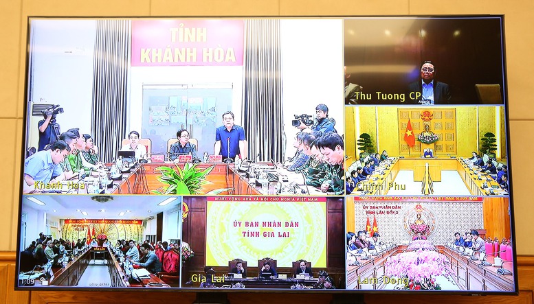 Cuộc họp khẩn từ Algeria: Thủ tướng ứng ph&oacute; mưa lũ miền Trung - Ảnh 8.