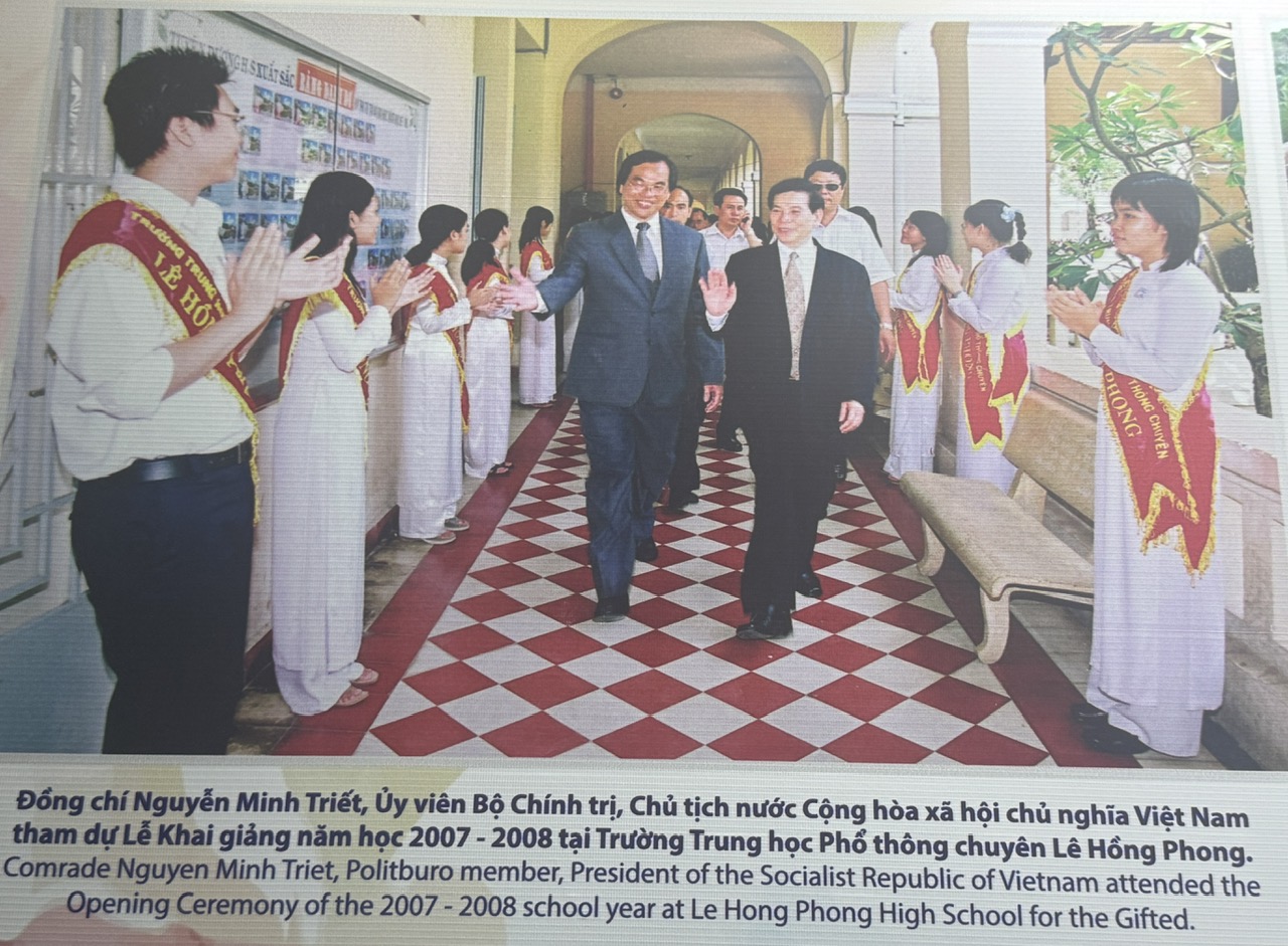 50 năm ngành GD-ĐT TP HCM: Xúc động trào dâng qua những bức hình đen- trắng - Ảnh 15.