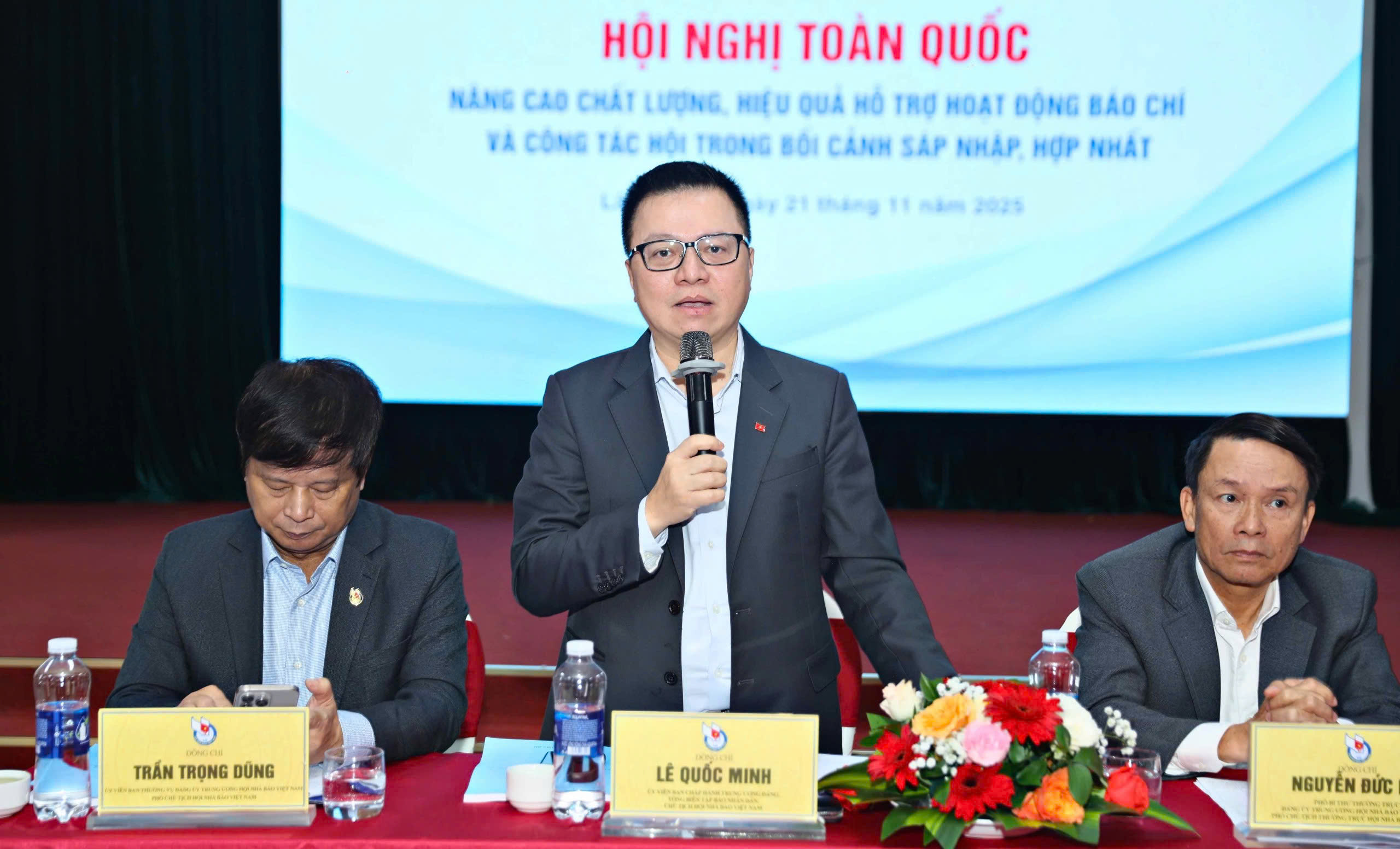 N&acirc;ng cao hiệu quả b&aacute;o ch&iacute; trong bối cảnh mới - Ảnh 1.