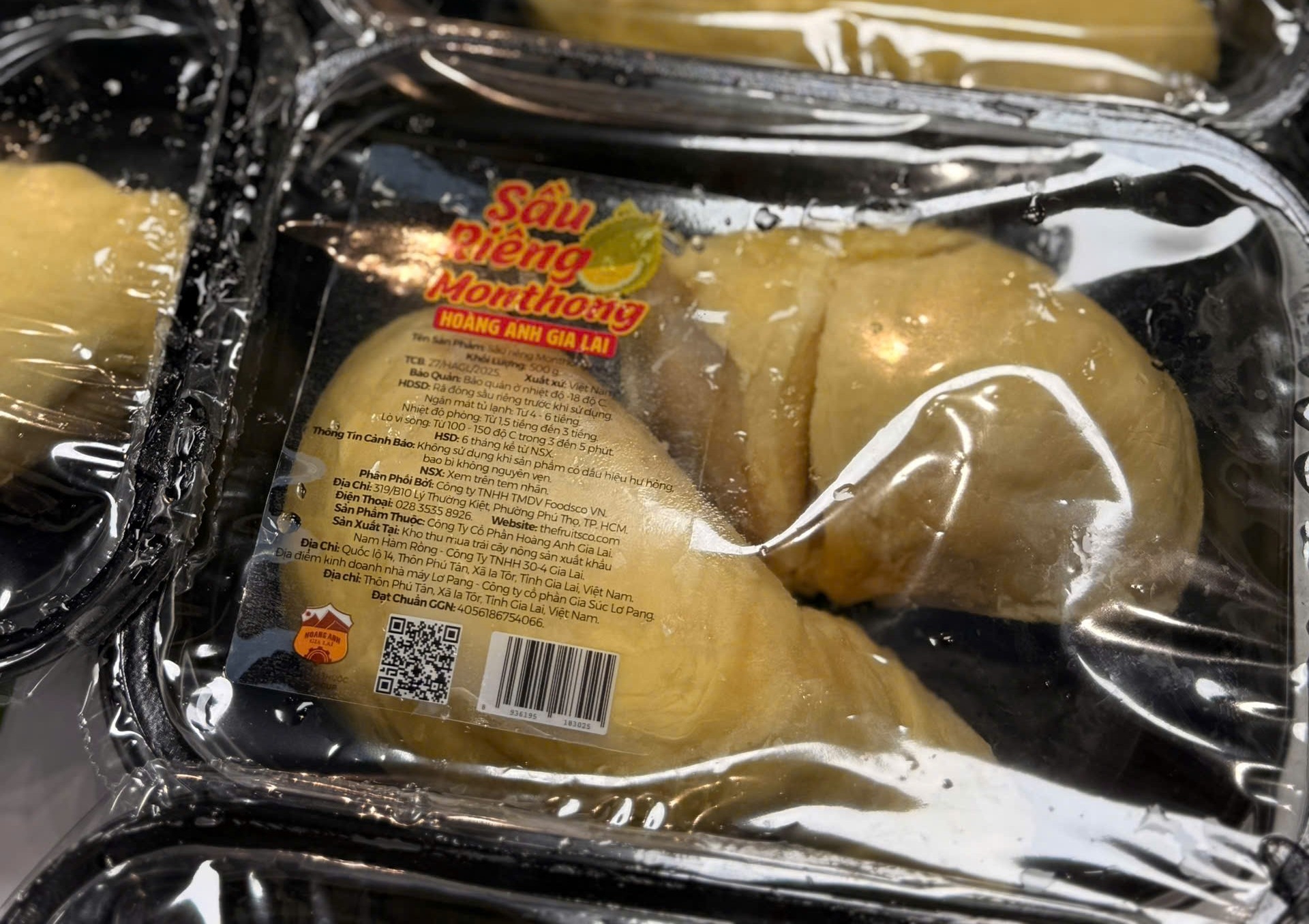 Bầu Đức bất ngờ mang sầu ri&ecirc;ng b&aacute;n trong nước - Ảnh 1.