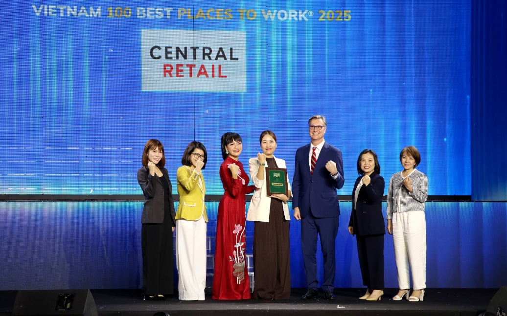 Central Retail nhận giải thưởng “Top 100 Nơi làm việc tốt nhất Việt Nam” 2025
