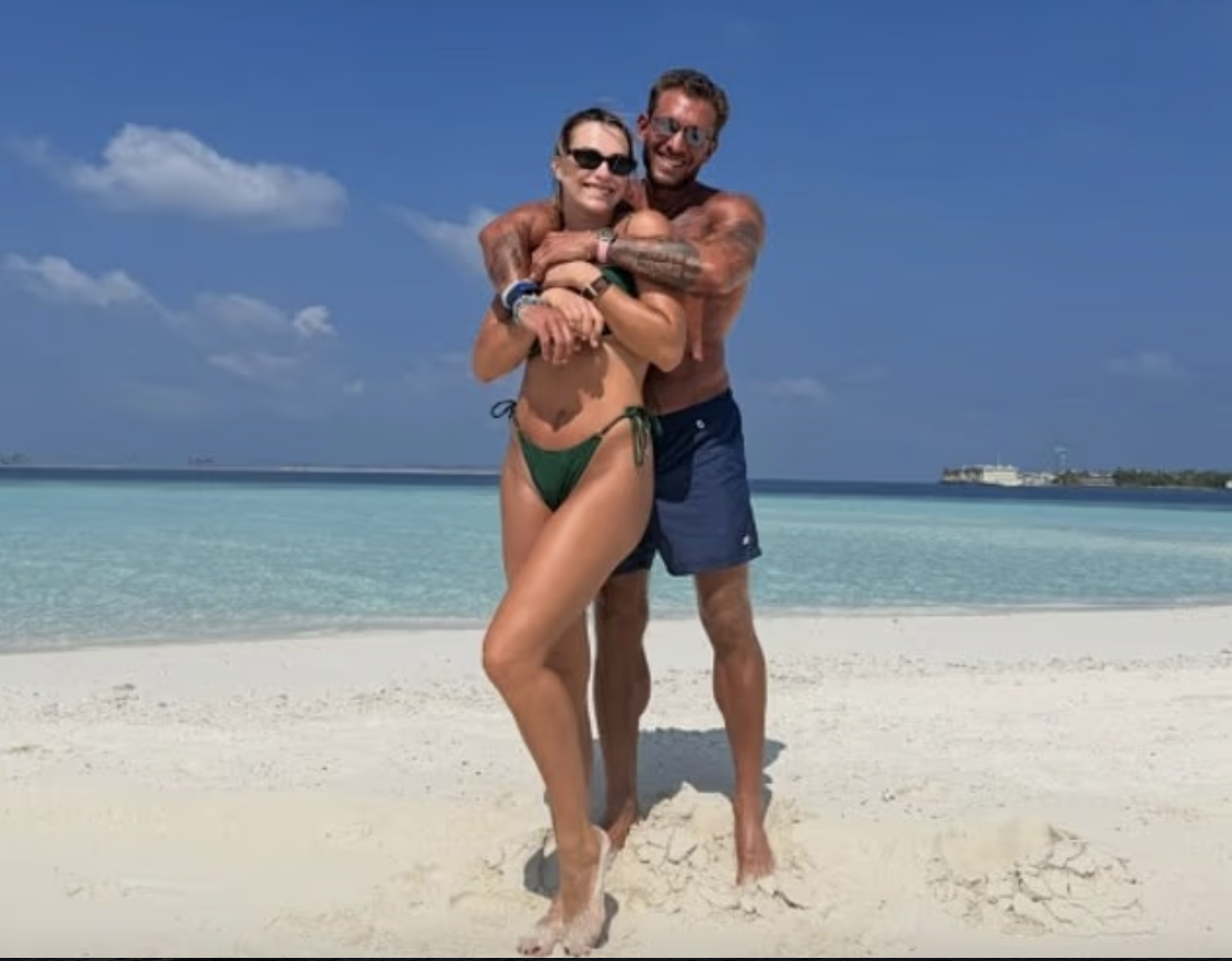 Mỹ nh&acirc;n Sabalenka: Giải sầu xa hoa sau c&uacute; sẩy tay tiền thưởng khủng - Ảnh 3.