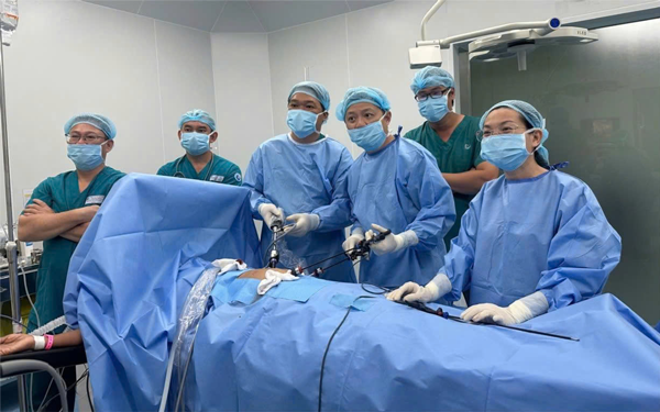 Bệnh viện Từ Dũ cơ sở 2: 3 tuần thử vận h&agrave;nh thử nghiệm lượt kh&aacute;m tăng 4 lần, chuyển viện giảm mạnh - Ảnh 12.