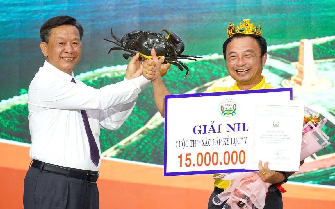 Bất ngờ lượng du khách đến với Ngày hội Cua Cà Mau