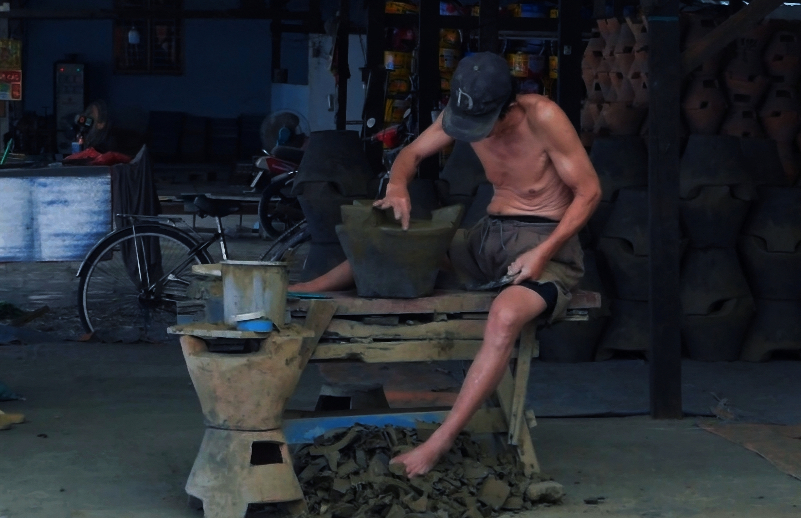 Vùng nghề từng nổi danh sử sách - Ảnh 2.