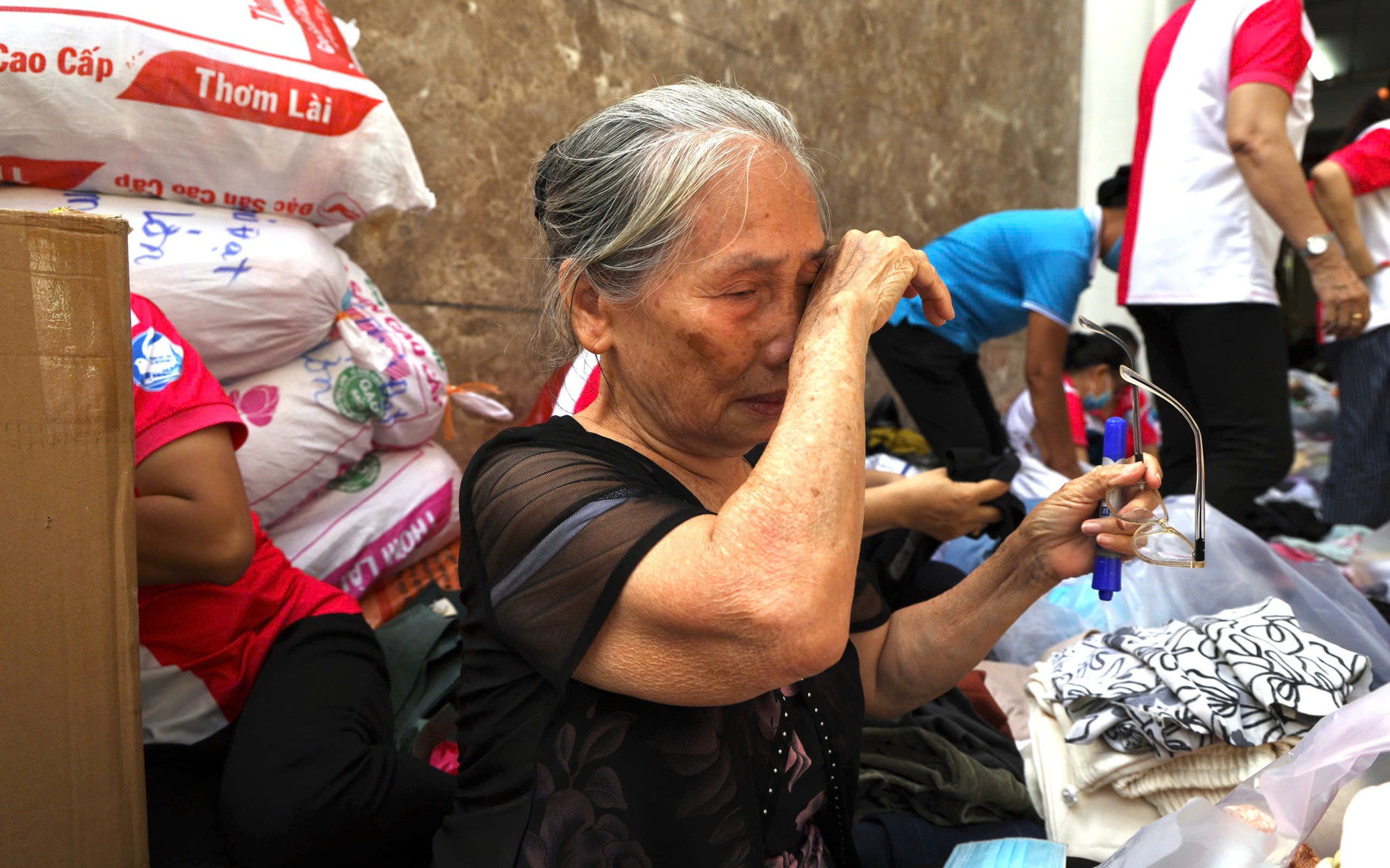 Những đêm thành phố không ngủ