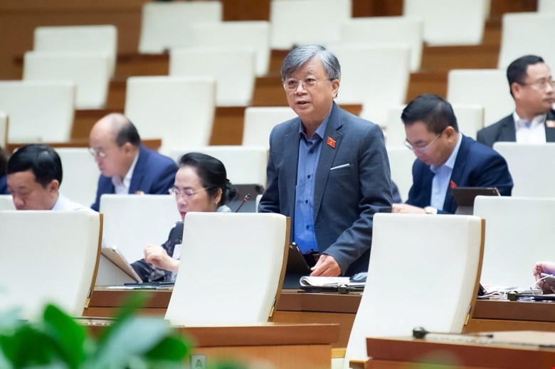Đại biểu Quốc hội kiến nghị tạo điều kiện ph&aacute;t triển cơ quan b&aacute;o ch&iacute; địa phương đ&atilde; tự chủ t&agrave;i ch&iacute;nh  - Ảnh 1.